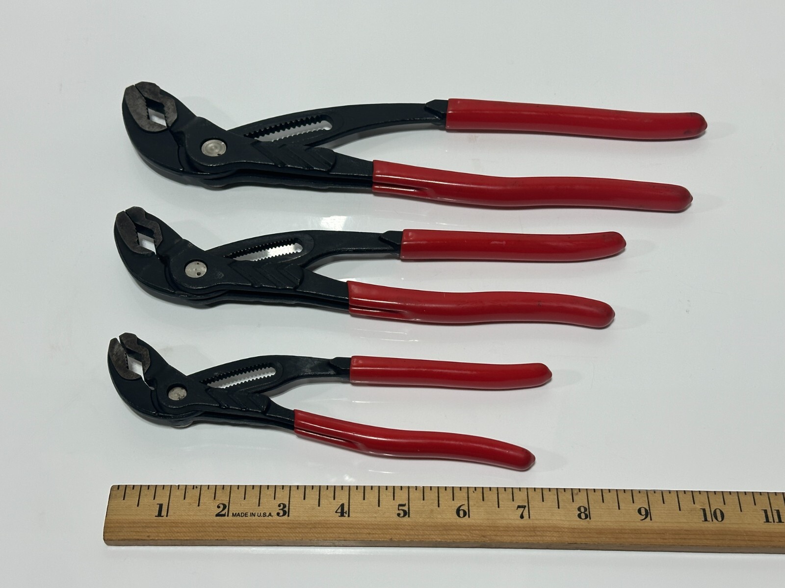 GEARWRENCH 82118 3 Piece Push Button Tongue and Groove Plier / Multi Grip Set