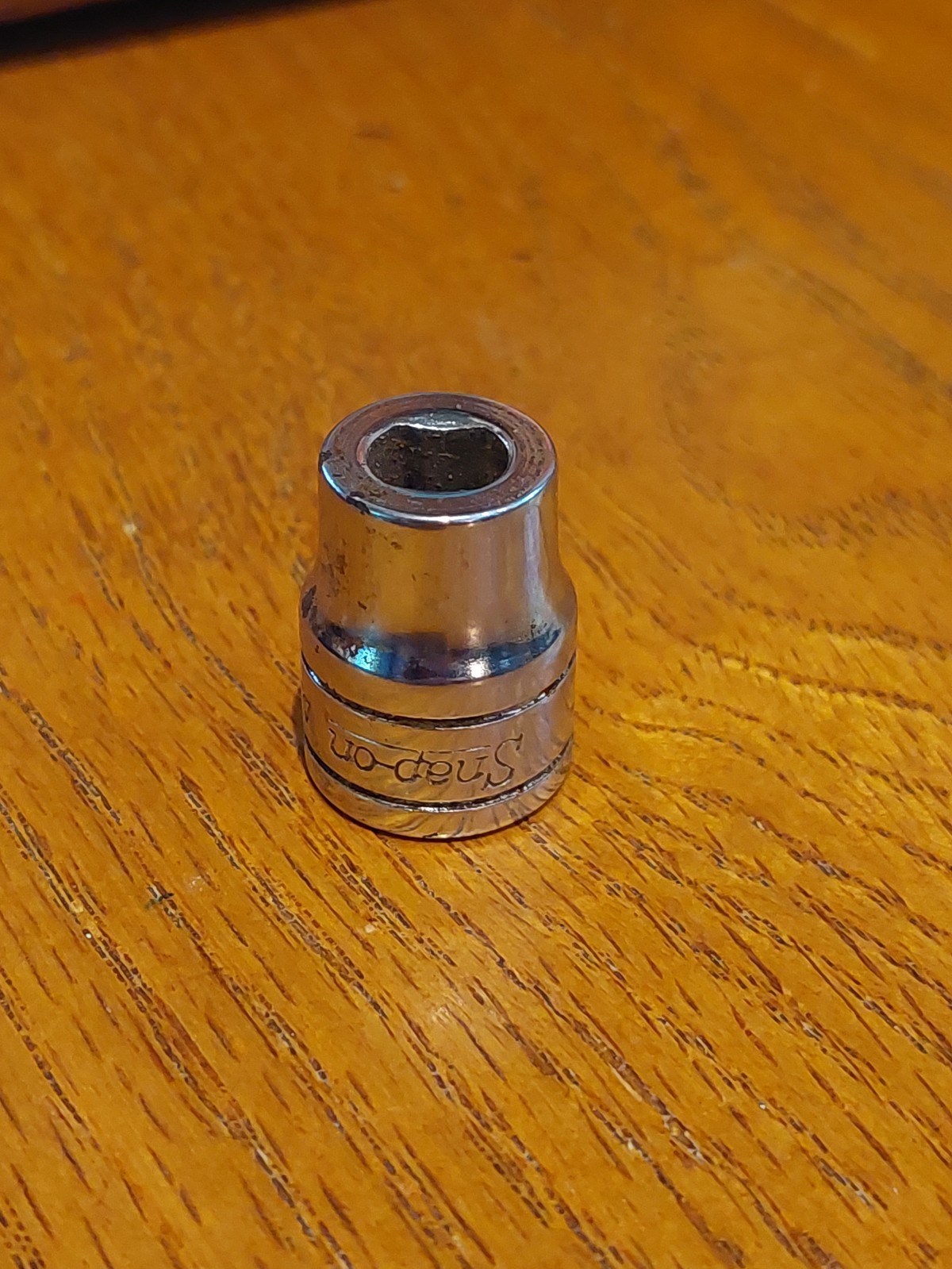 Snap-on Tools USA 3/8″ Drive 1/4” X 5/16” Chrome Shock Absorber Socket A137