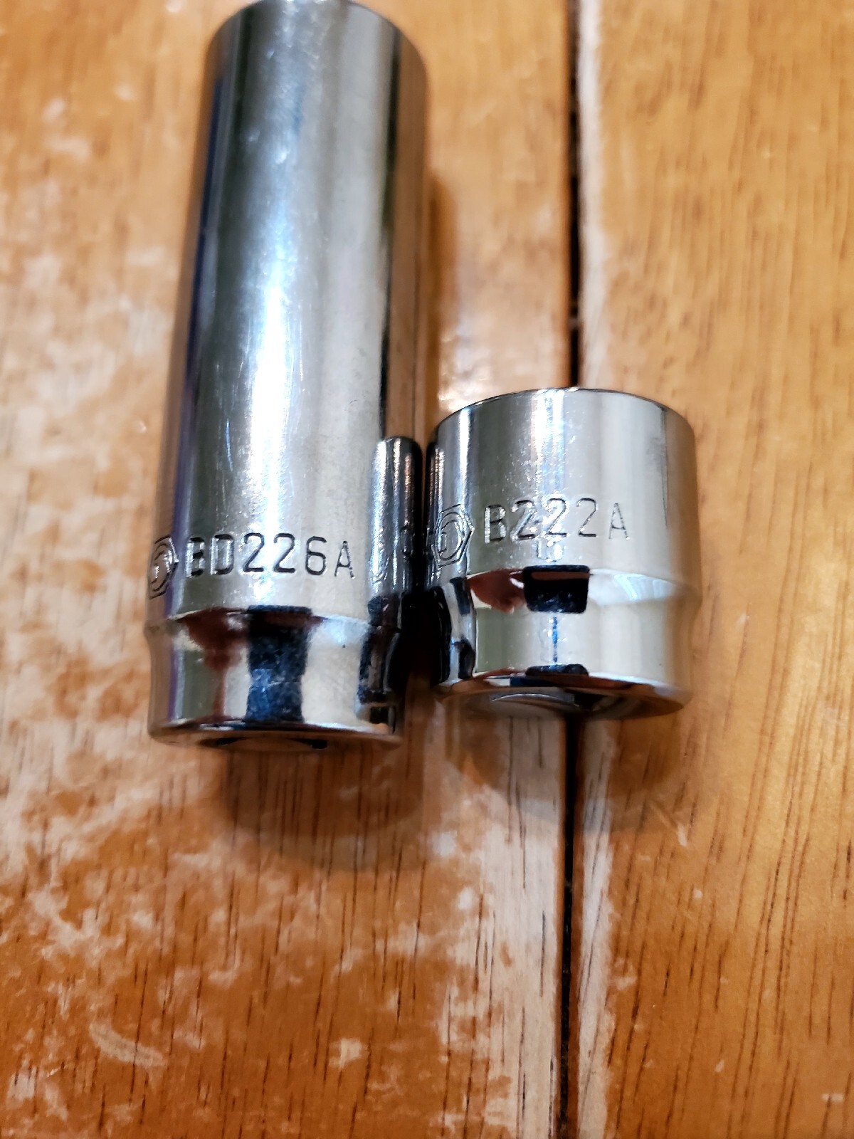 Matco Tools 3/8 Drive 11/16 12PT Shallow 6PT Deep Sockets Lot Of 2