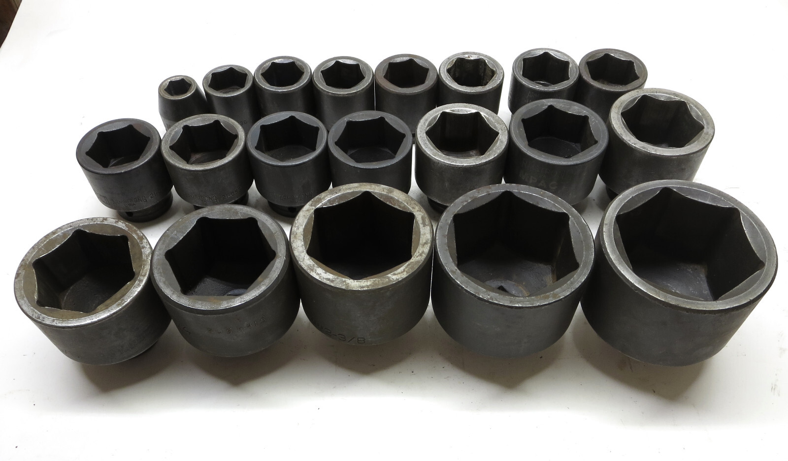 Armstrong & Wright Domestic 3/4 Impact Socket Set of 20 pcs 3/4 – 2-15/16″ USA