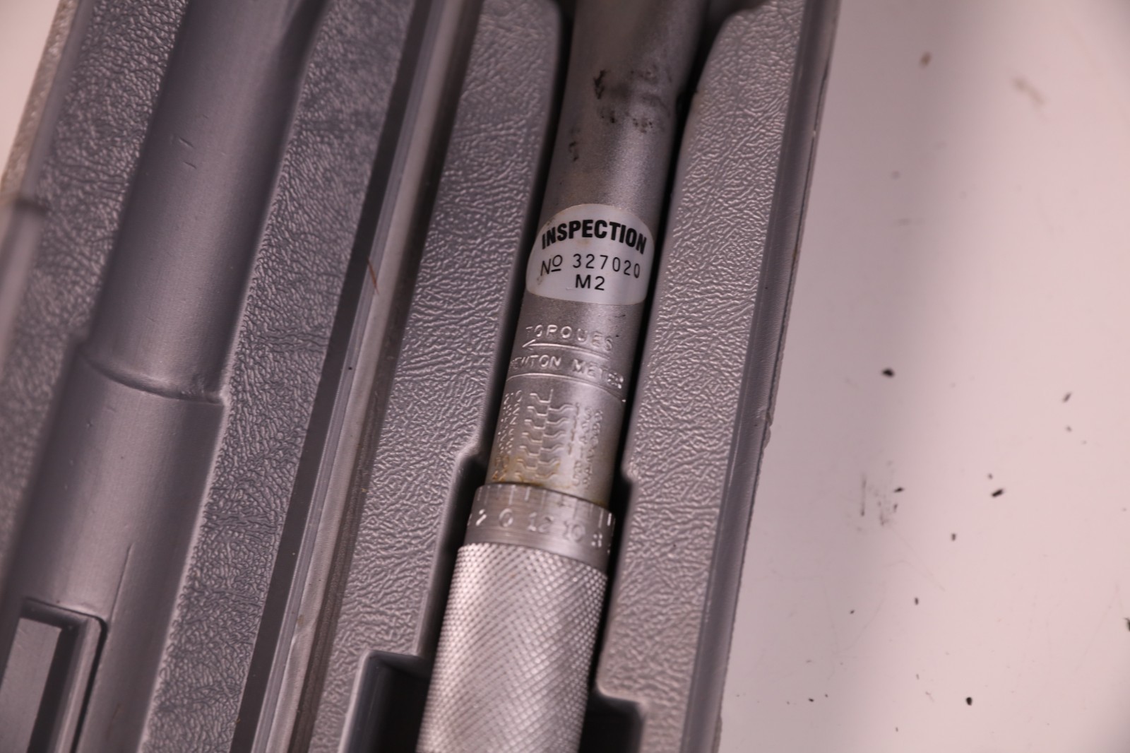 KING TONY 1/2″ Adjustable Torque Wrench (Newton Meter & Kilogram) 42-210 Nm