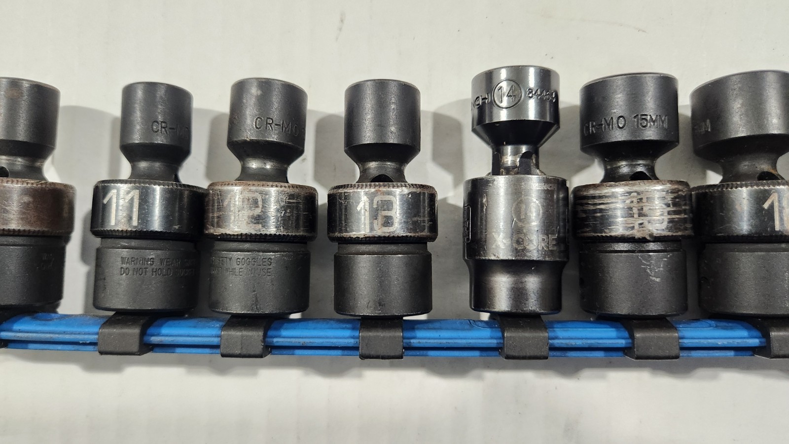 Matco 10-19MM ADV 10 Pc. 3/8″ Metric 6 Point Swivel Universal IMPACT Socket Set
