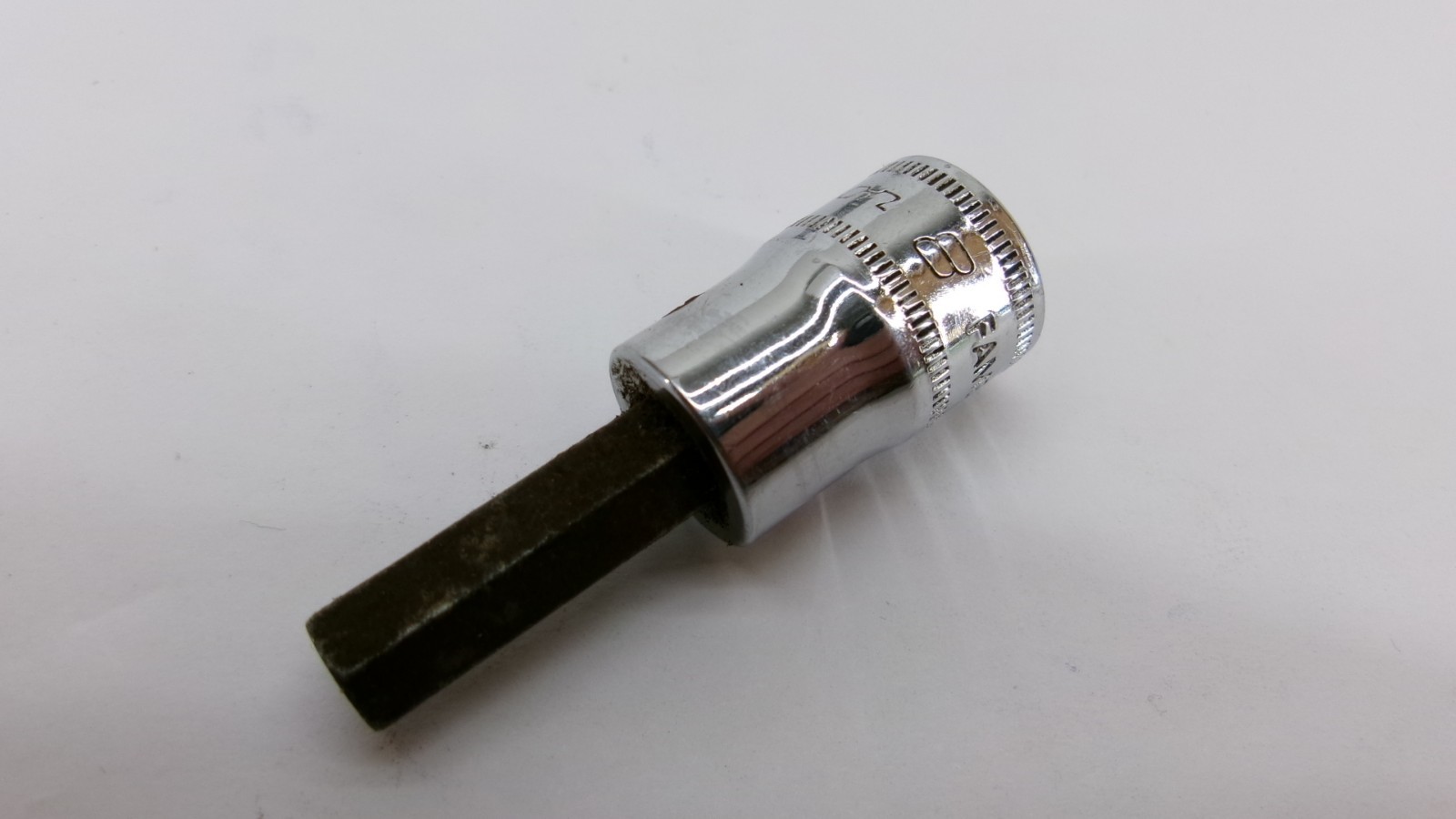 Snap-on tools USA 3/8″ drive 8mm metric Hex Bit Socket Driver FAM8A Nice!