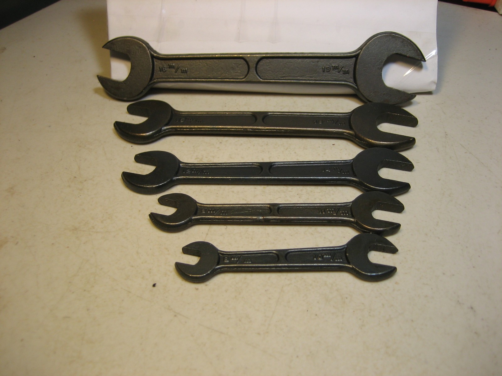 Double Open-End Wrench Set (5 Pcs) (5/16″ -3/4″)=(8mm-19mm) USA
