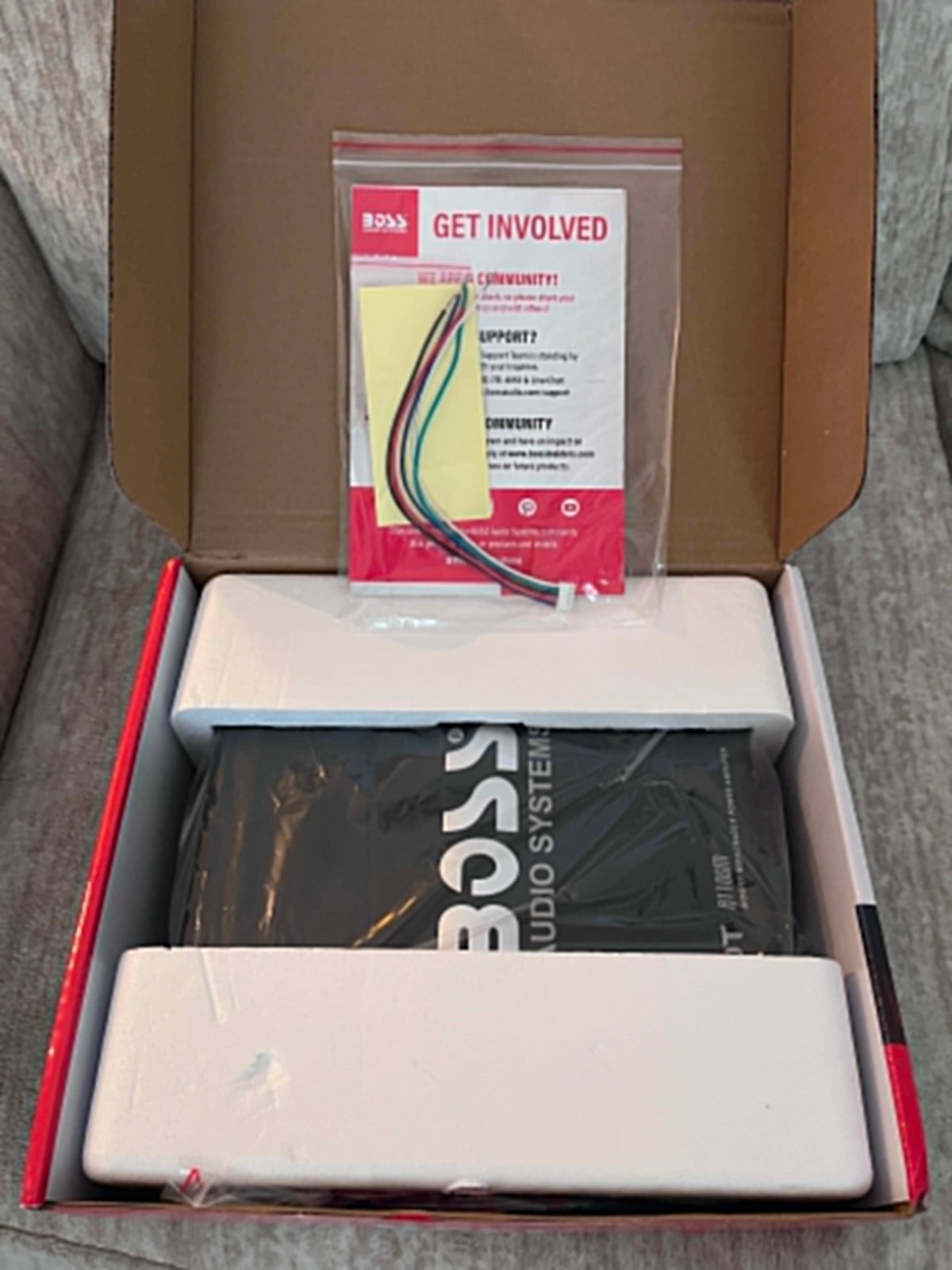 Boss R1100M Riot 1100 Watt Monoblock Class A/B 2-4 Ohm built in crossover