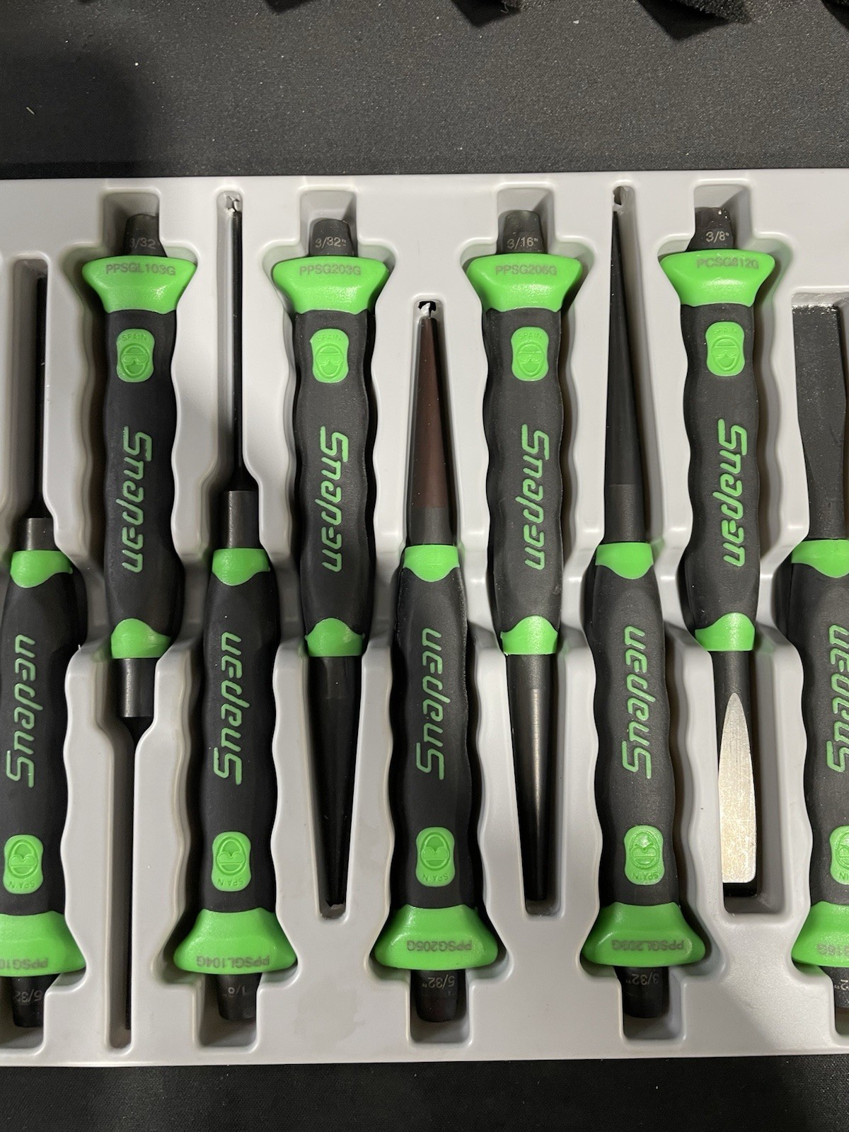 Snap-on PPCSGL714G 14pc Green Soft Grip Punch Chisel Set Open Box