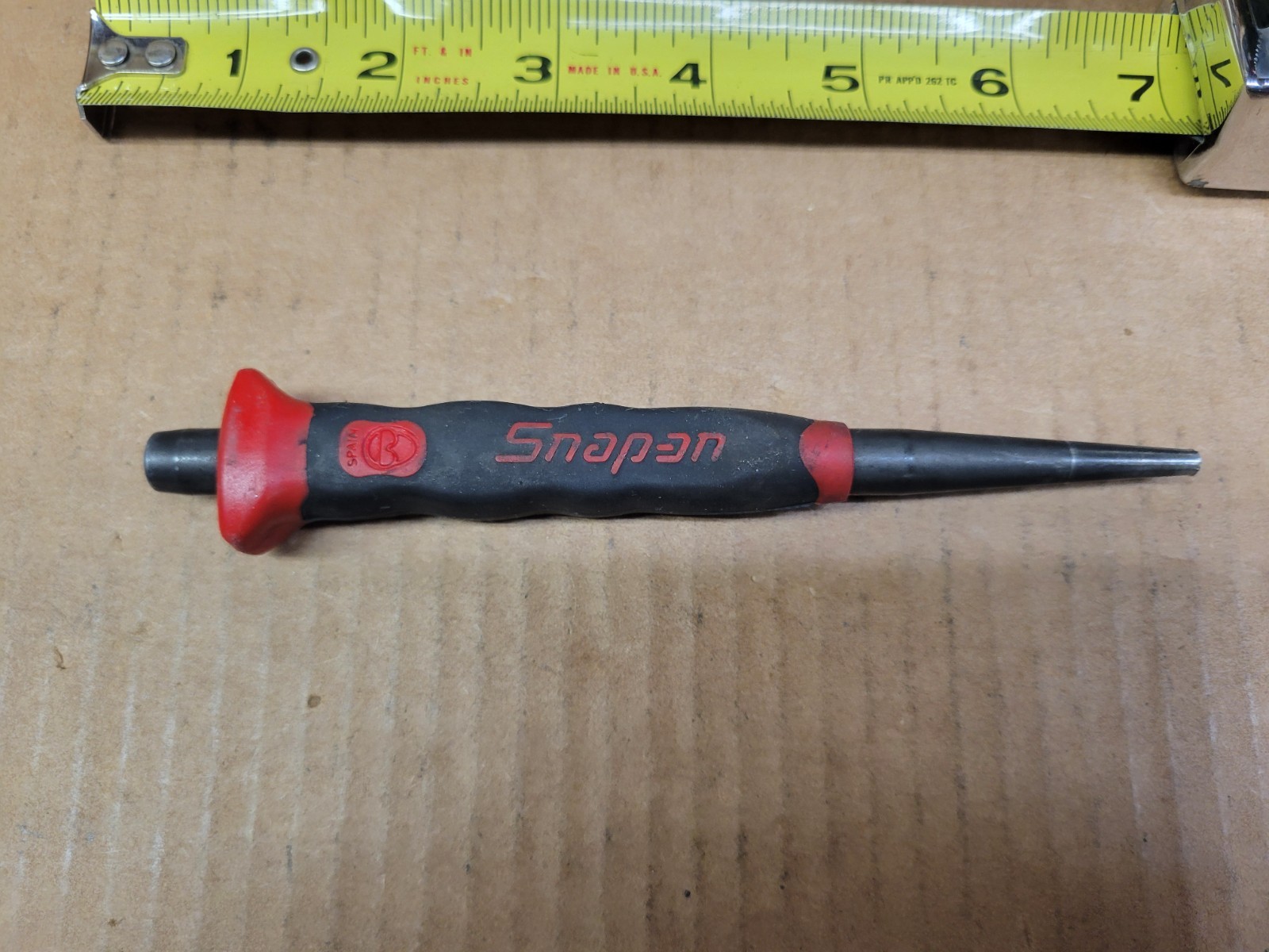 Snap On 5/32″ Starter Punch With Red / Black Comfort Handle Grip No PPSG205