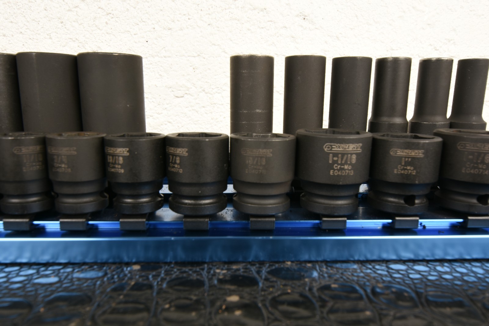 Mac Expert 28Pc 1/2″ Drive Deep & Standard Impact Metric Socket Set E041641 READ
