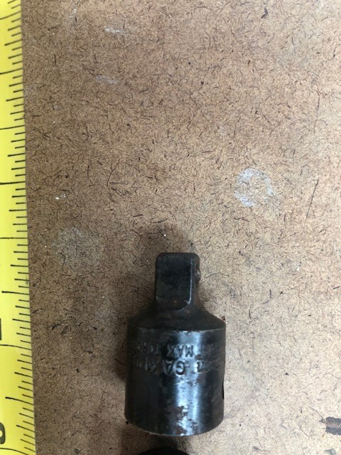 Snap-on 1/2 to 3/8 and 3/8 to 1/2 adapters