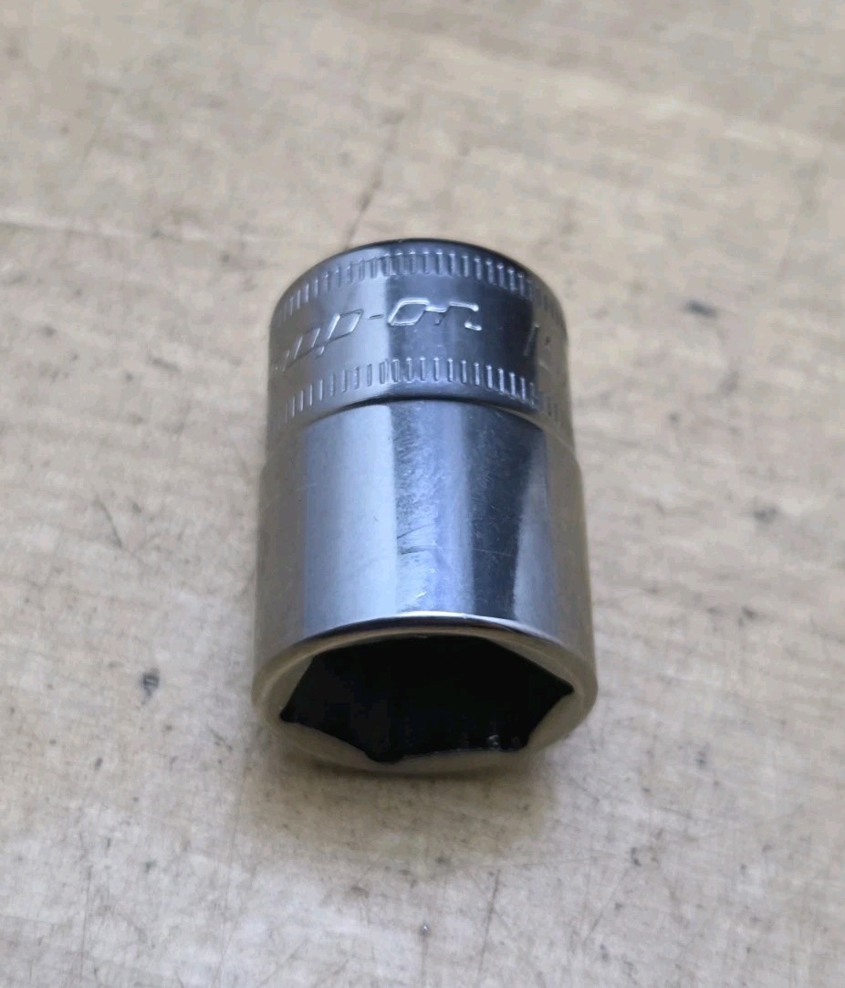 New Snap On FSM151 – 3/8″ Drive 15mm Shallow 6 Pt Chrome Socket