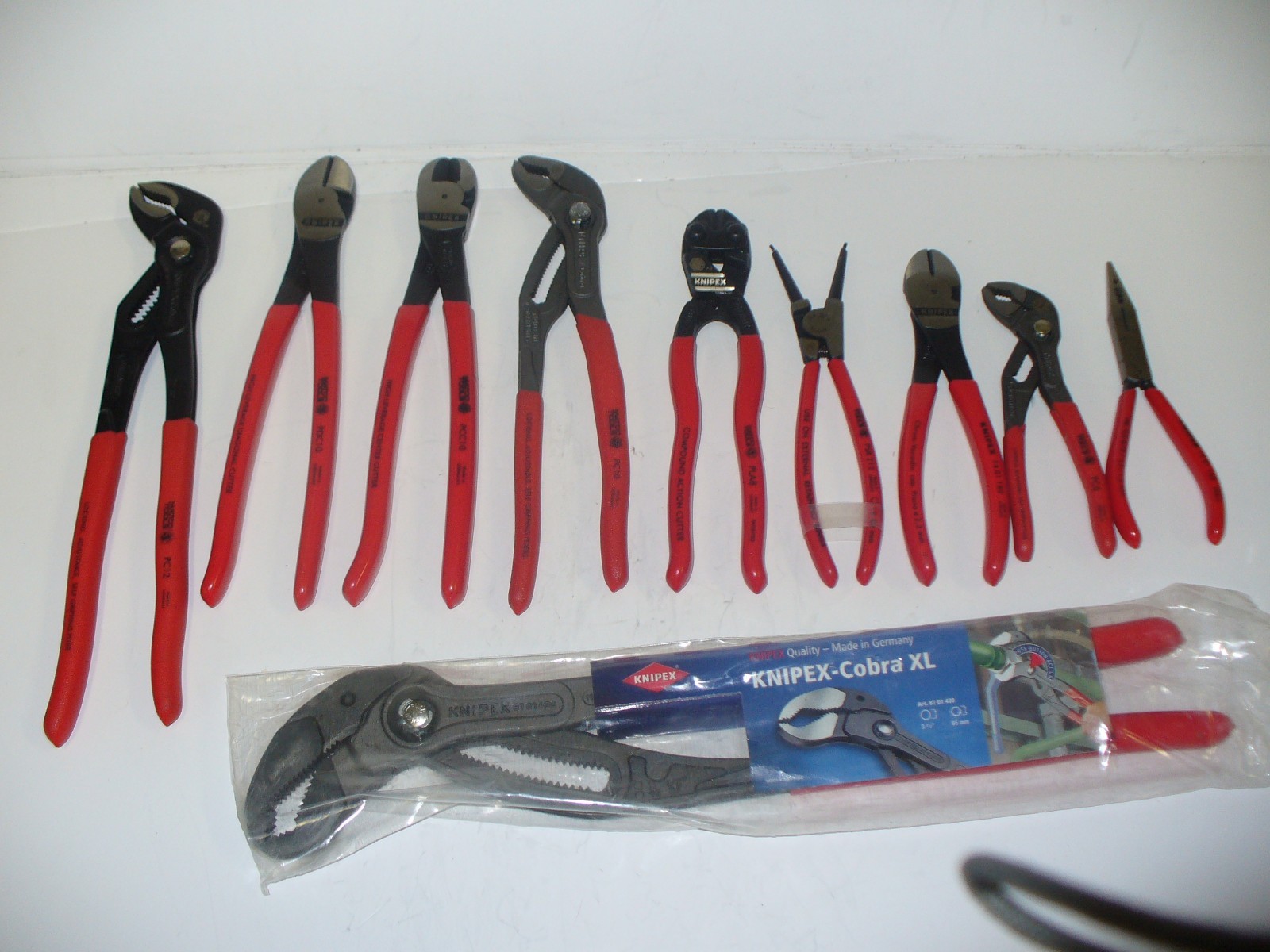 Matco Knipex Model# PN41, 6.25″ 4-in-1 Electrician Pliers