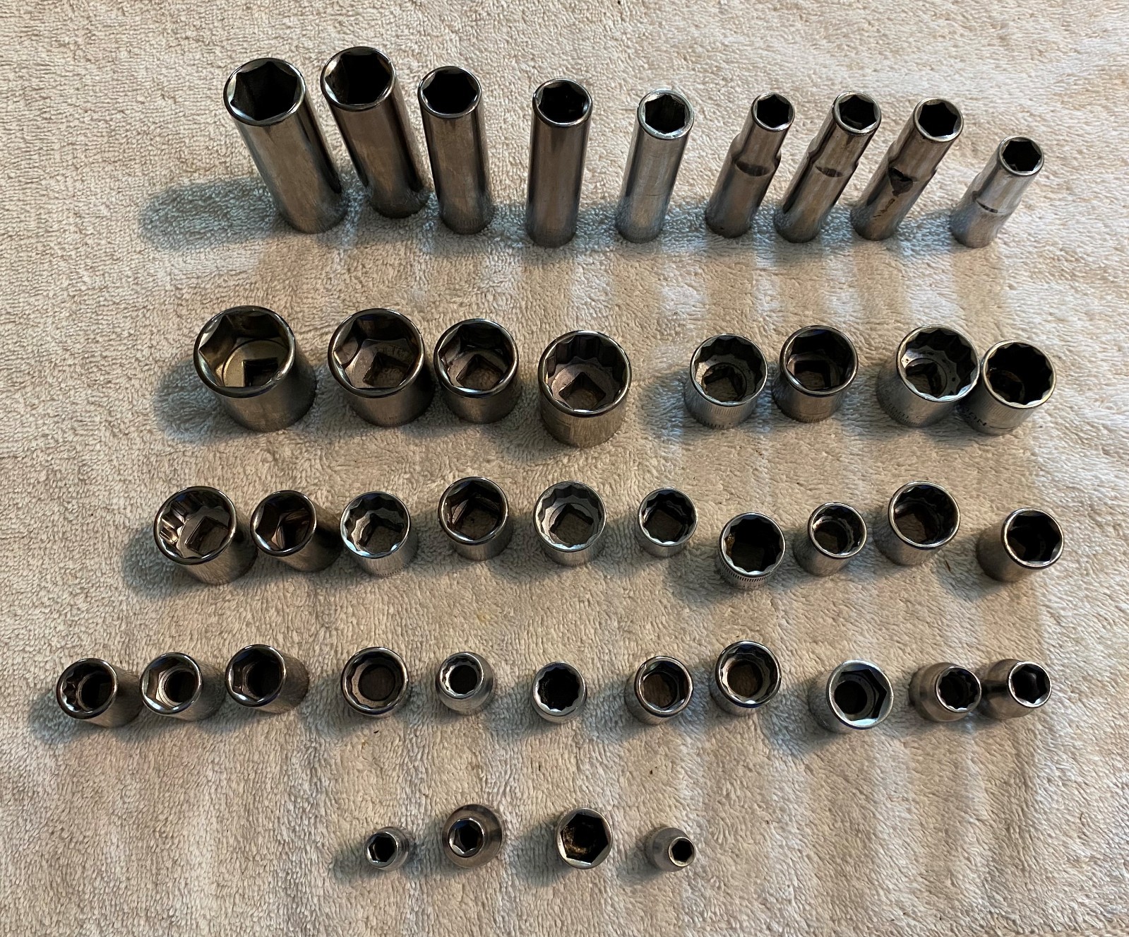 Lot of 42 – Craftsman 3/8″ Drive Metric Sockets, Made in USA