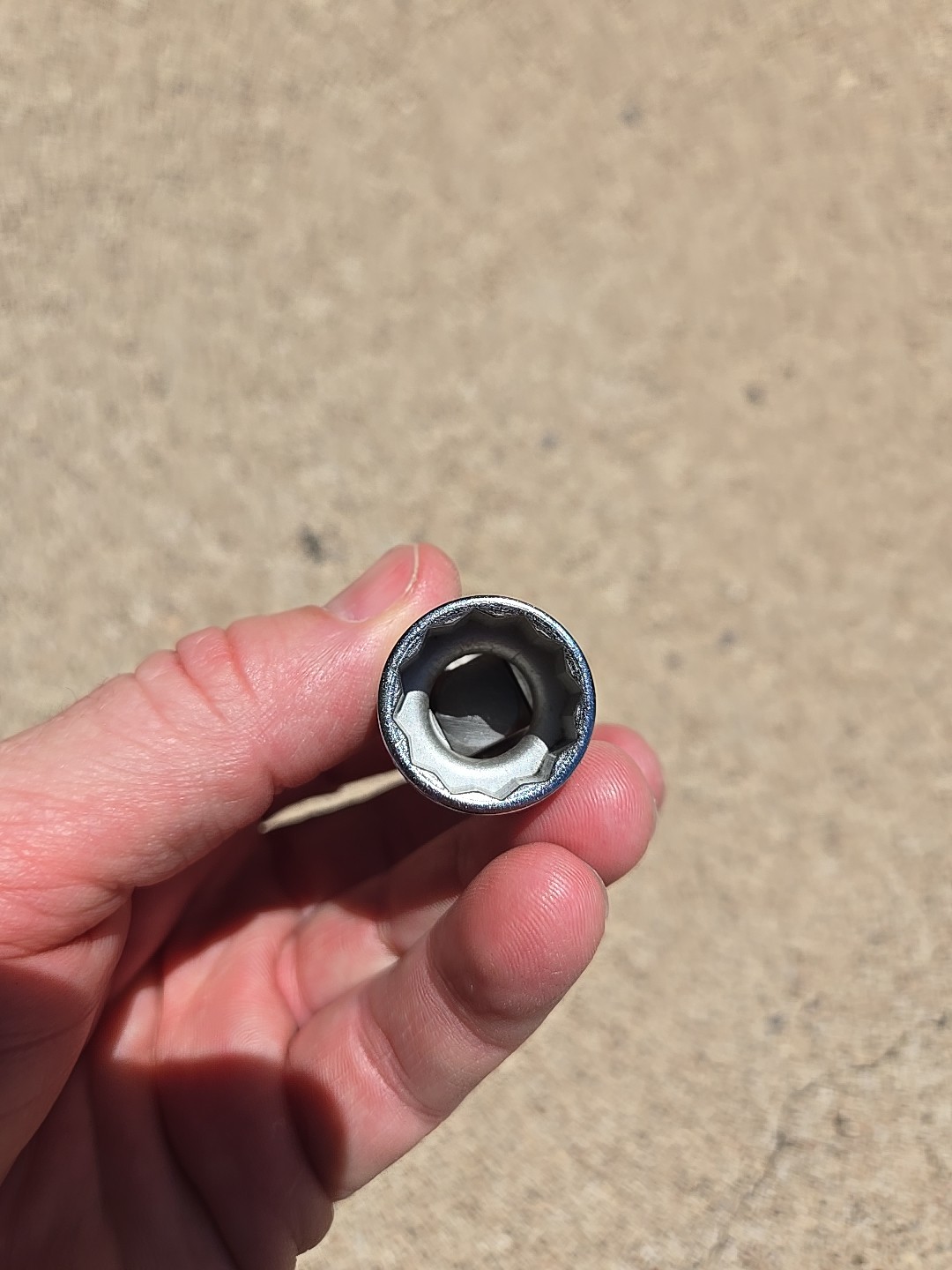 Snap-on Tools USA 3/8″ Drive 12pt 11/16″ & 1/2″ SAE Chrome Swivel Sockets