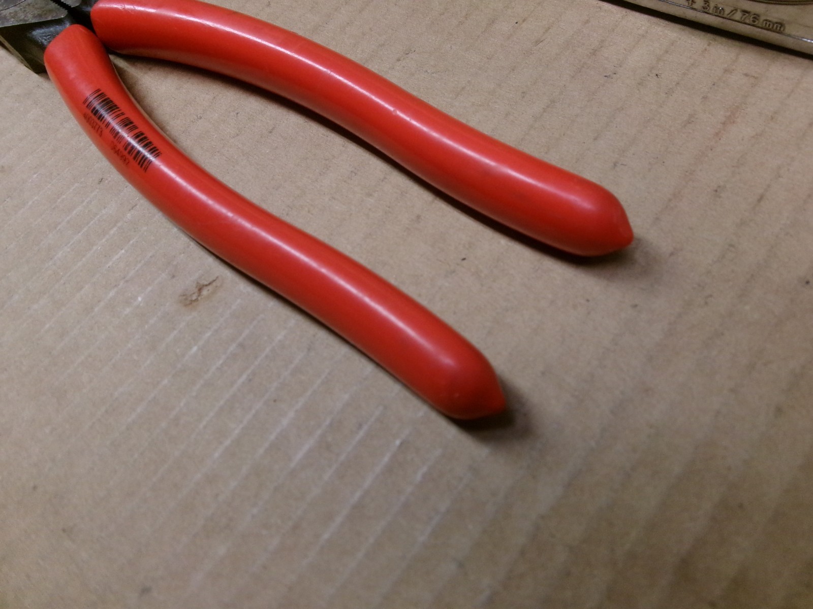 Knipex 9″ High Leverage Lineman Pliers No 0901240