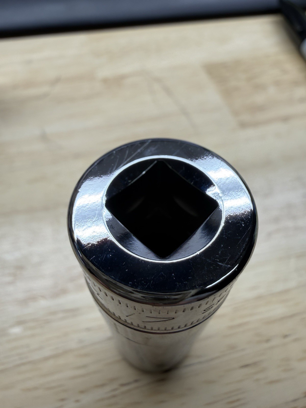 NEW! SNAP-ON 3/8″ Drive 6-PT 17mm Flank Drive Deep Socket SFSM17
