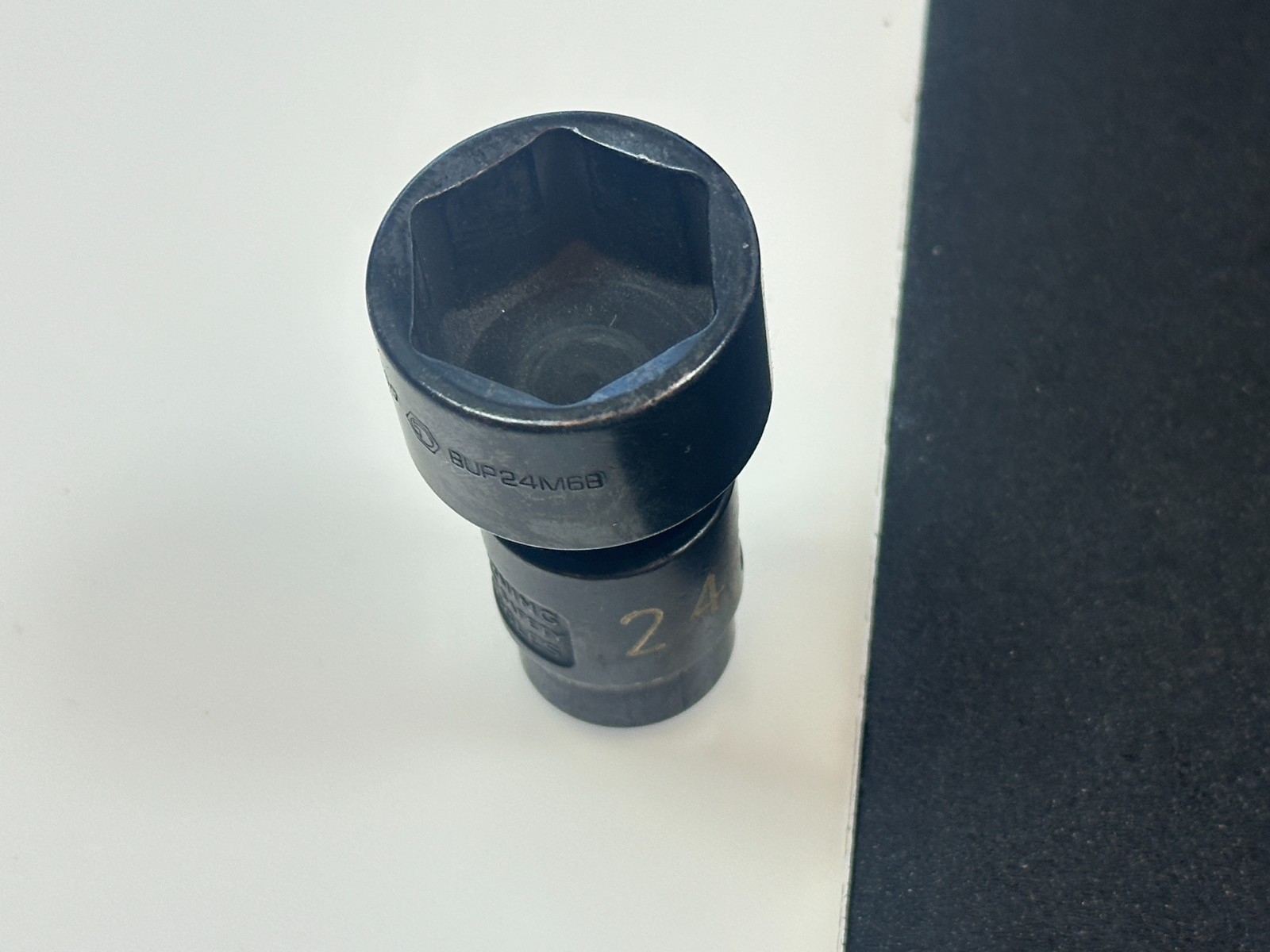 🇺🇸 Matco Tools BUP24M6B 3/8″ Drive 24mm Metric 6-Point Universal Impact Socket