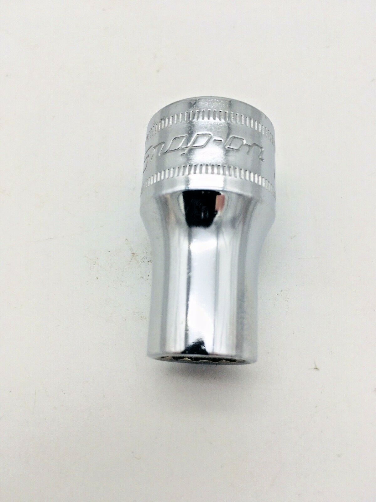 Snap-on 1/2″ Drive 11mm Shallow 12 Point Metric Socket SWM111