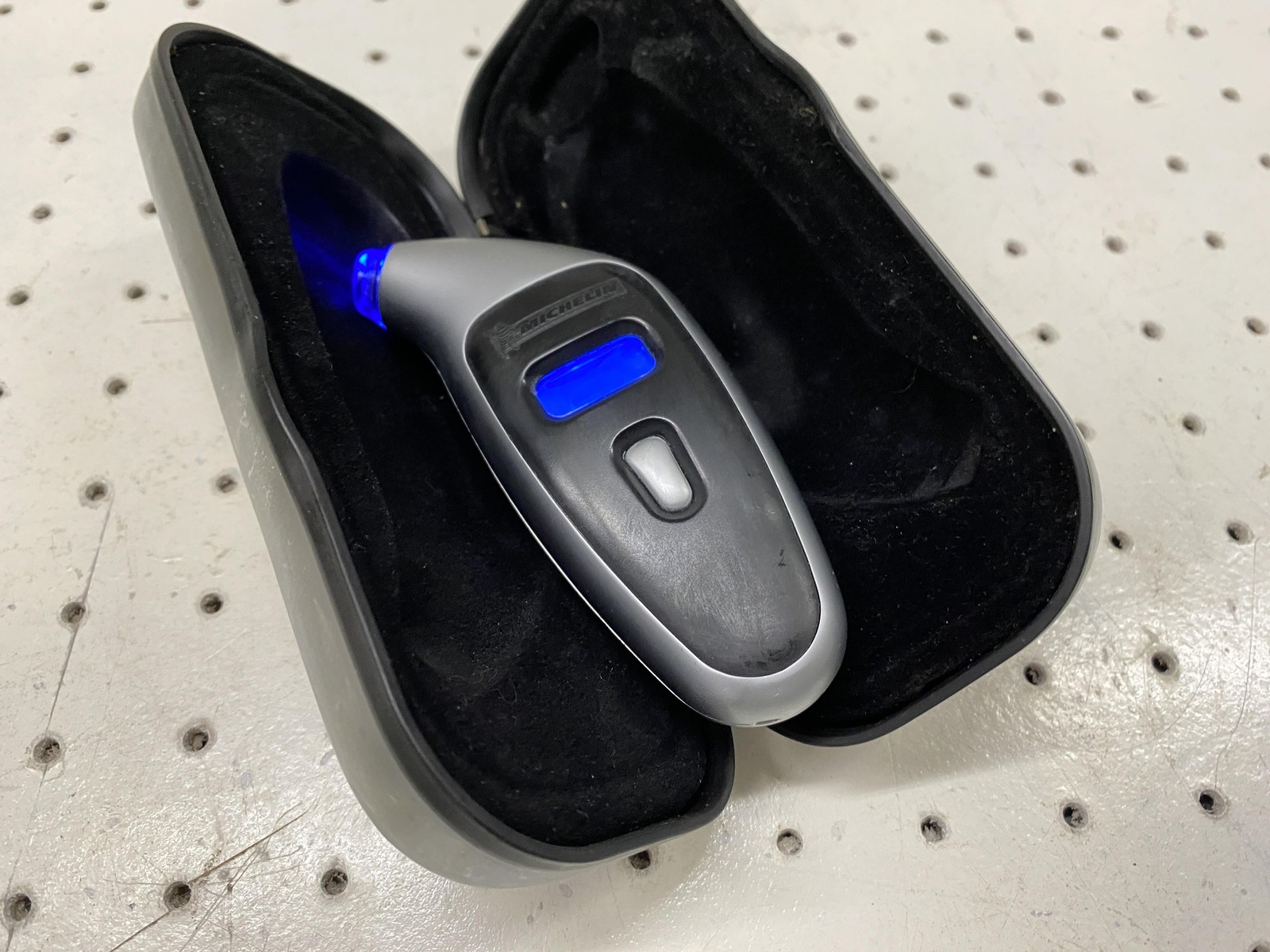Michelin Digital Tire Pressure Gauge Silver With Case LED Light Display Auto