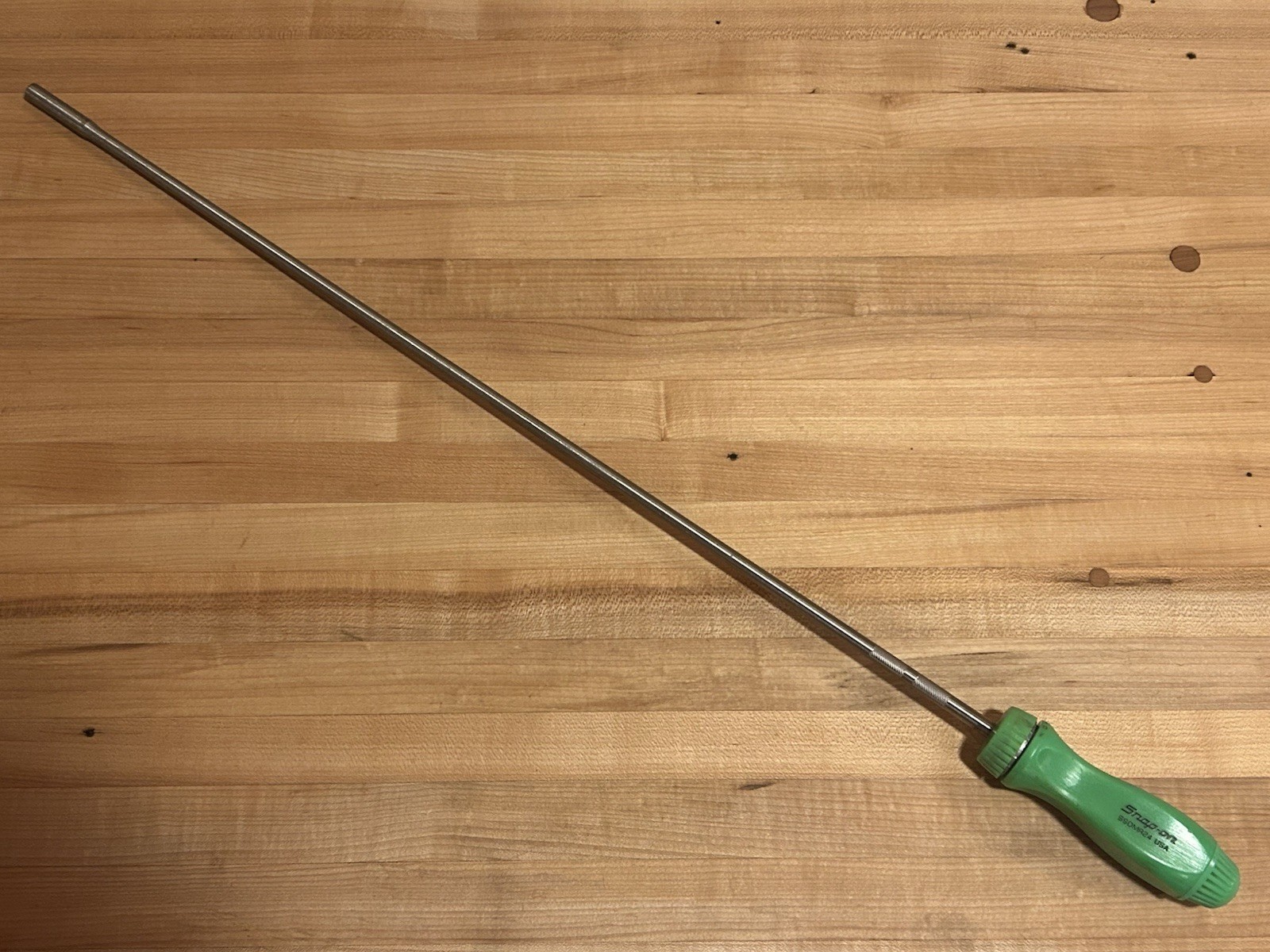 Snap-on Tools | SSDMR24G (Green) 24” Extra Long Ratcheting Screwdriver + 5 Bits