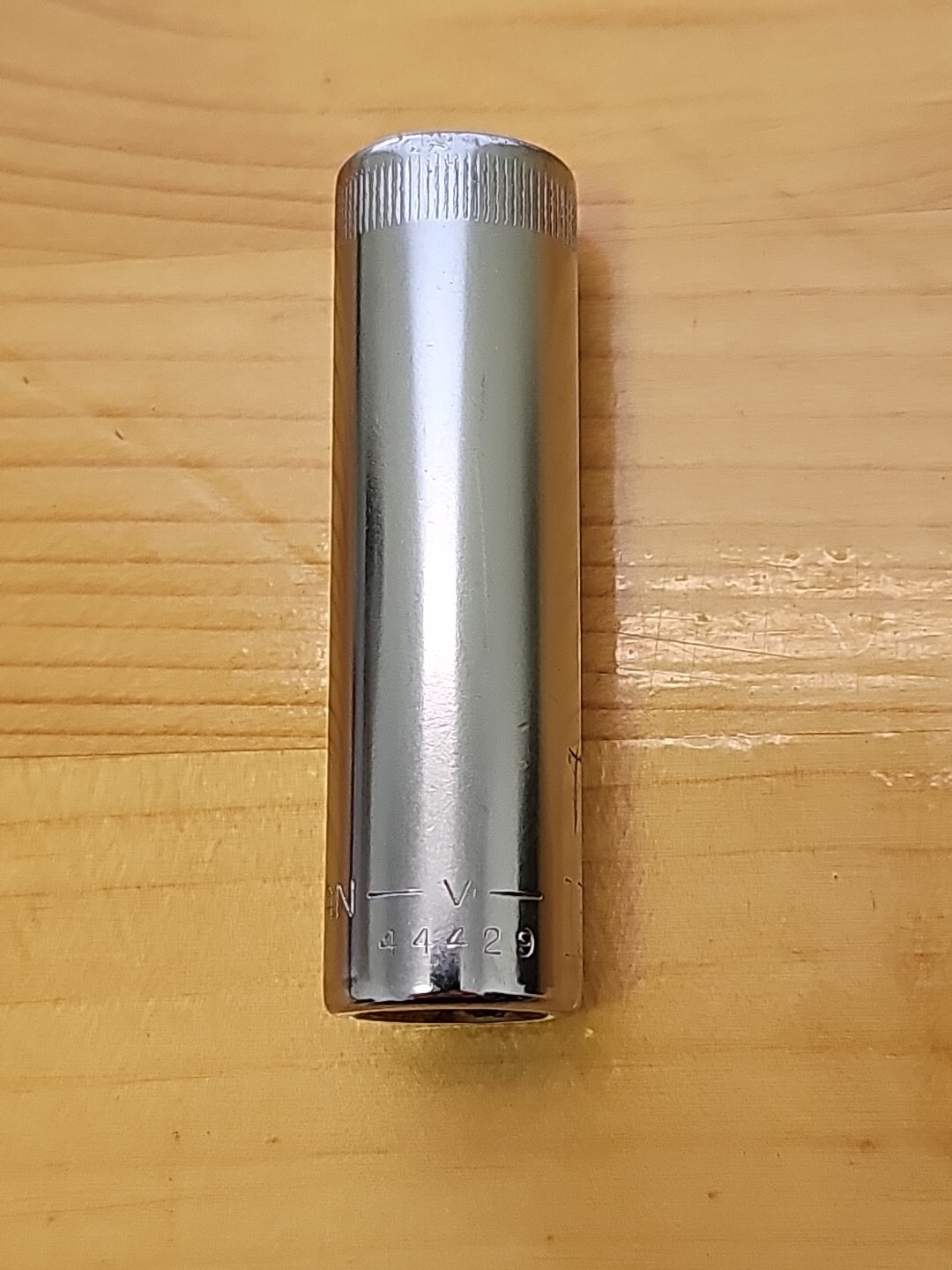 Craftsman USA 15MM 3/8 Drive 6 Point Socket -V- 44432