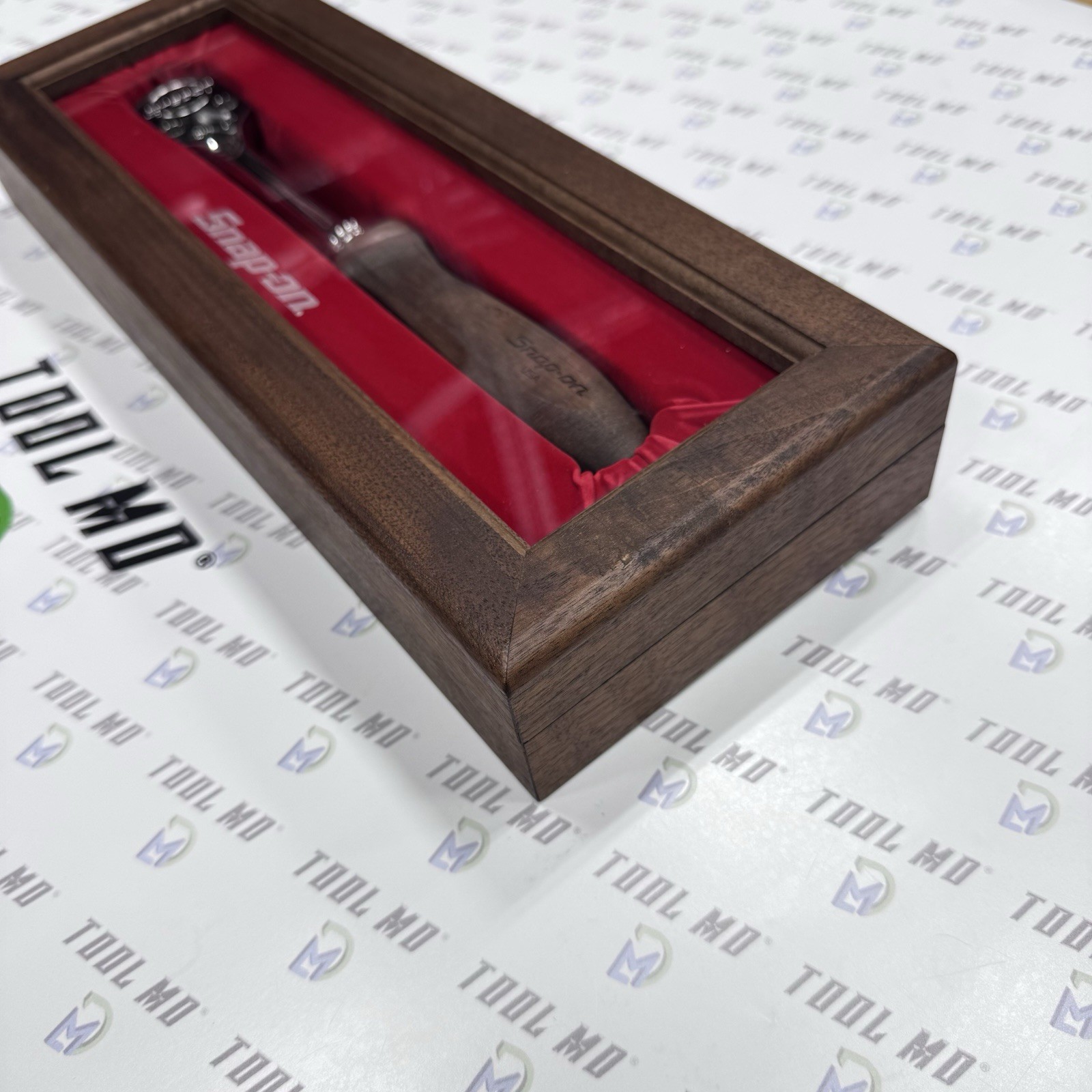 Snap-on Tools USA RARE 2014 Limited Wooden Grip Model Display Case Set SH80A