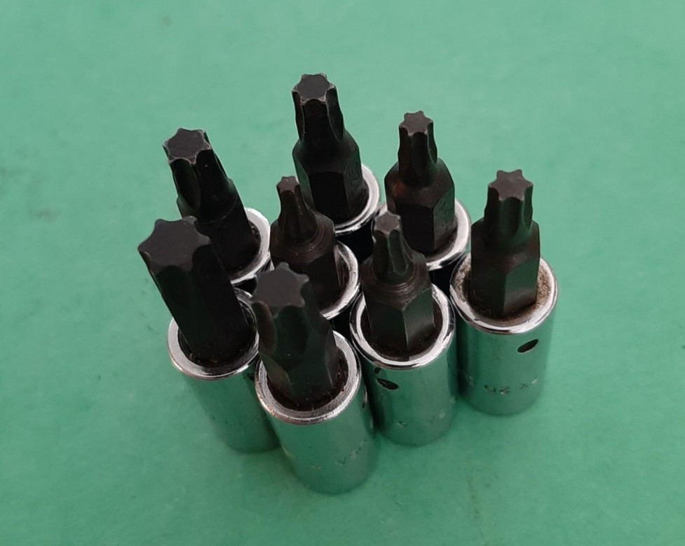 Snap-on USA 8pc 1/4” Drive Torx Bit Driver Socket Set T8 10 15 20 25 27 30 40