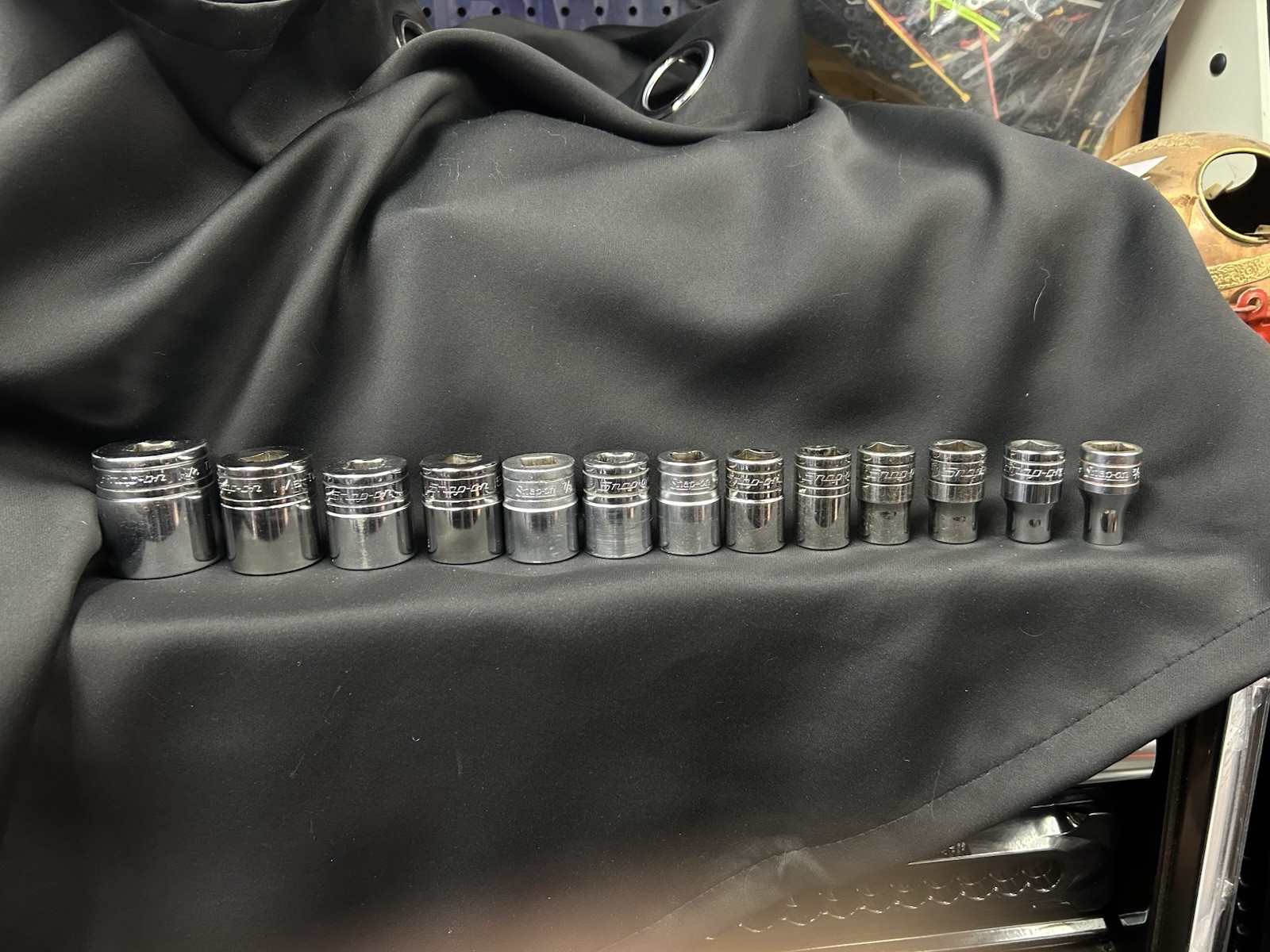 Snap on 13 pc1/2″ Drive 6-Point SAE Flank Drive Shallow Socket Set 1 1/4″ – 3/8″