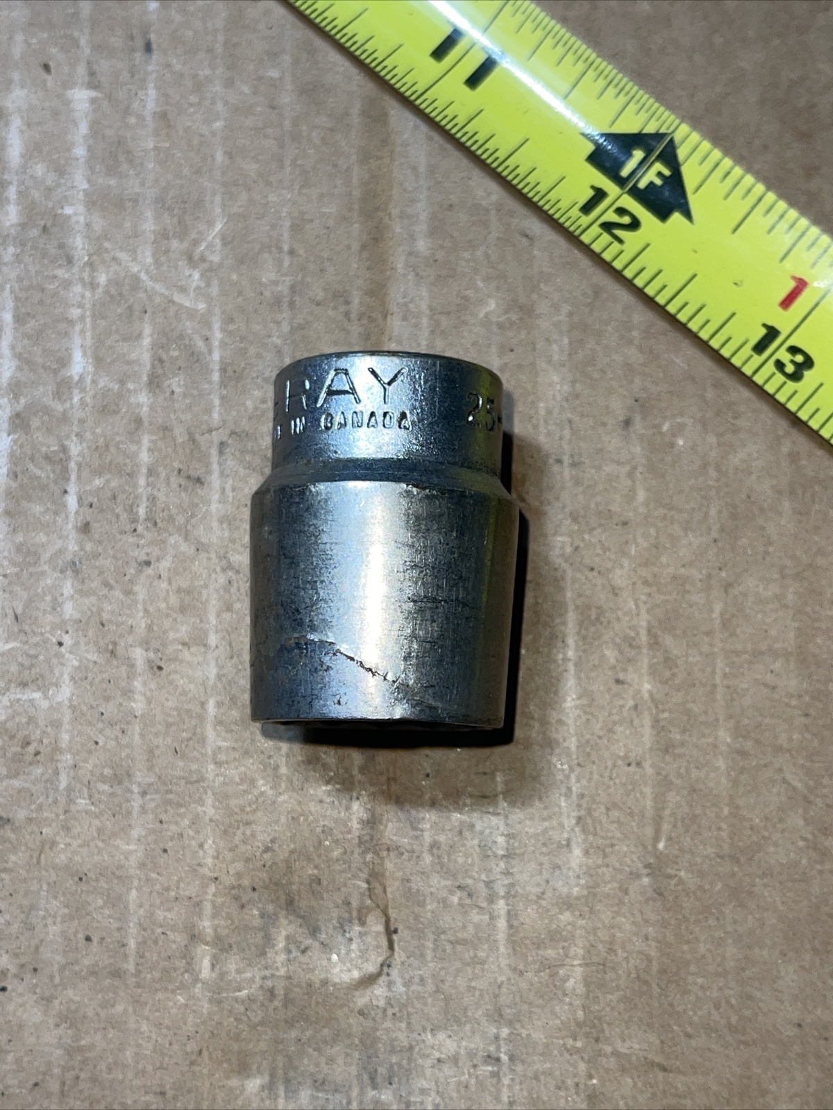 Gray Canada D425 25/32 In SAE 1/2” Drive 12 Point Socket Vintage