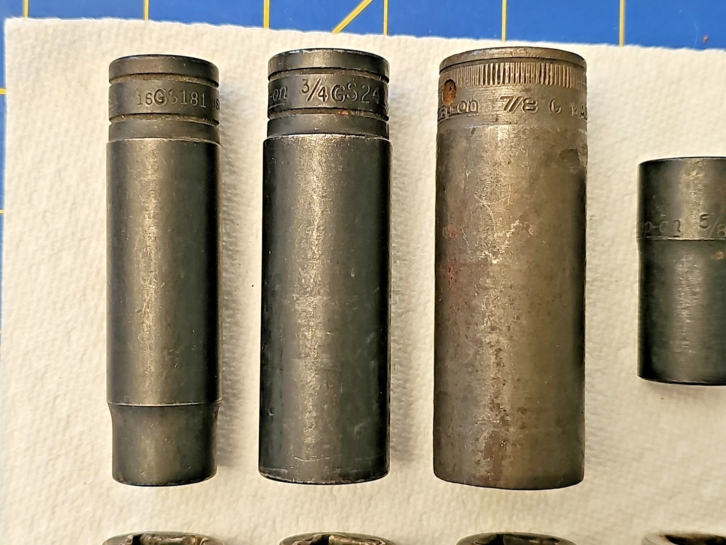 Lot of 11 Snap On 1/2″ Dr SAE Sockets-Deep Shallow 6 & 12 Pt 9/16″ t0 1-1/16″