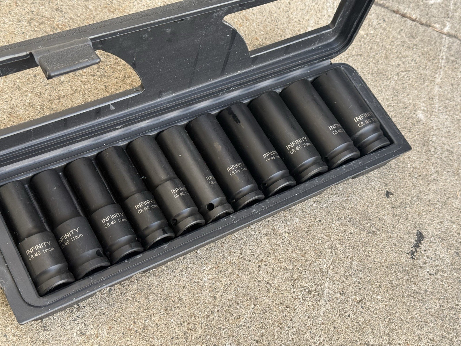 24pcs SAE & MM (Metric) 1/2″ Drive 6pt. Air Deep Impact Sockets Set