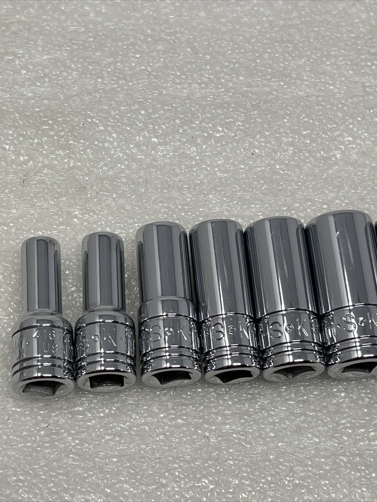 SK Tools 1/4″ Drive, 6 Point, Semi Deep Metric 11 Piece Socket Set, 5mm-15mm New