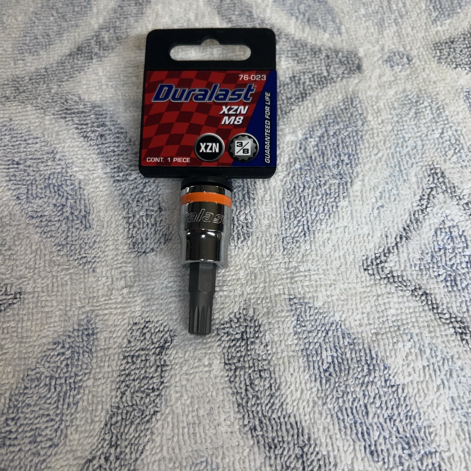 Compact 8mm XZN Bit Socket – Ideal for Breaker Bars and Ratchets, 3/8» Drive
