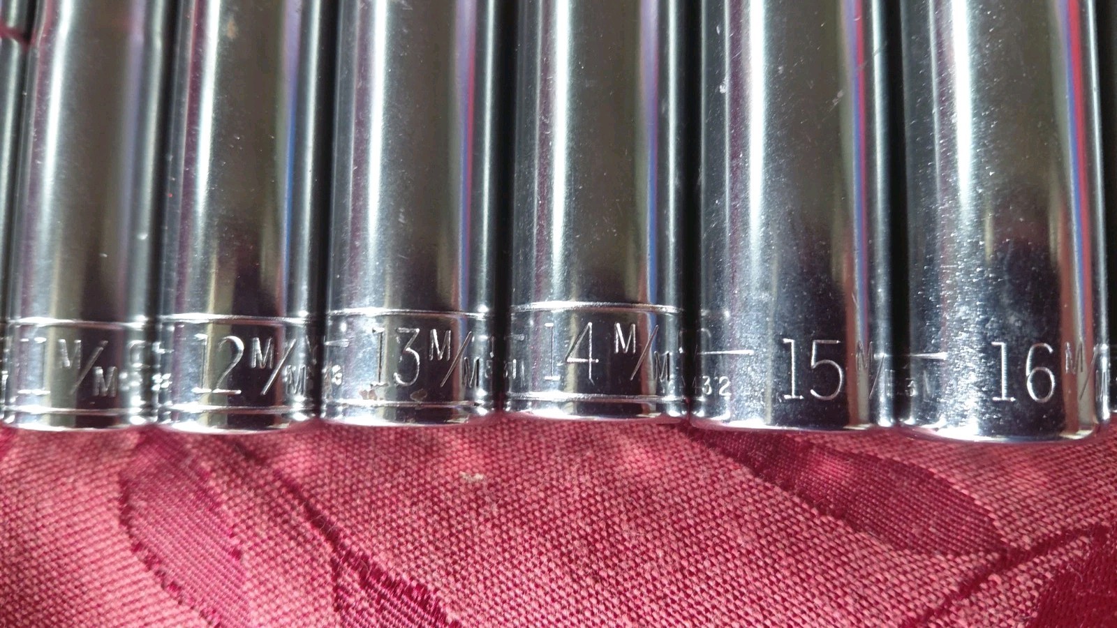 Vintage Craftsman 3/8″ Drive Metric Deep Socket Set 9mm – 19mm 6 Pt V Series