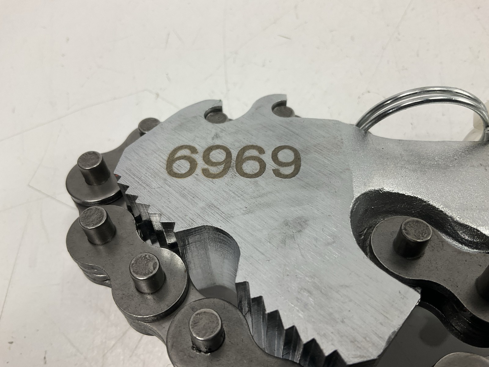 OTC 6969 24-inch Ratcheting Chain Wrench 3″ To 6-1/2″ In Outer Diam