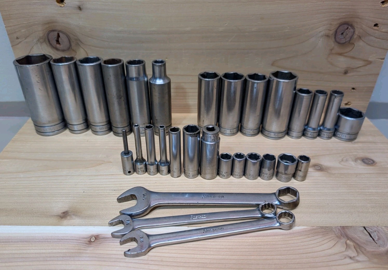 Vintage SNAP ON 31 pc Sae 1/2″,3/8″, 1/4″ Drive Mixed Socket Lot/Wrenches/Cutter