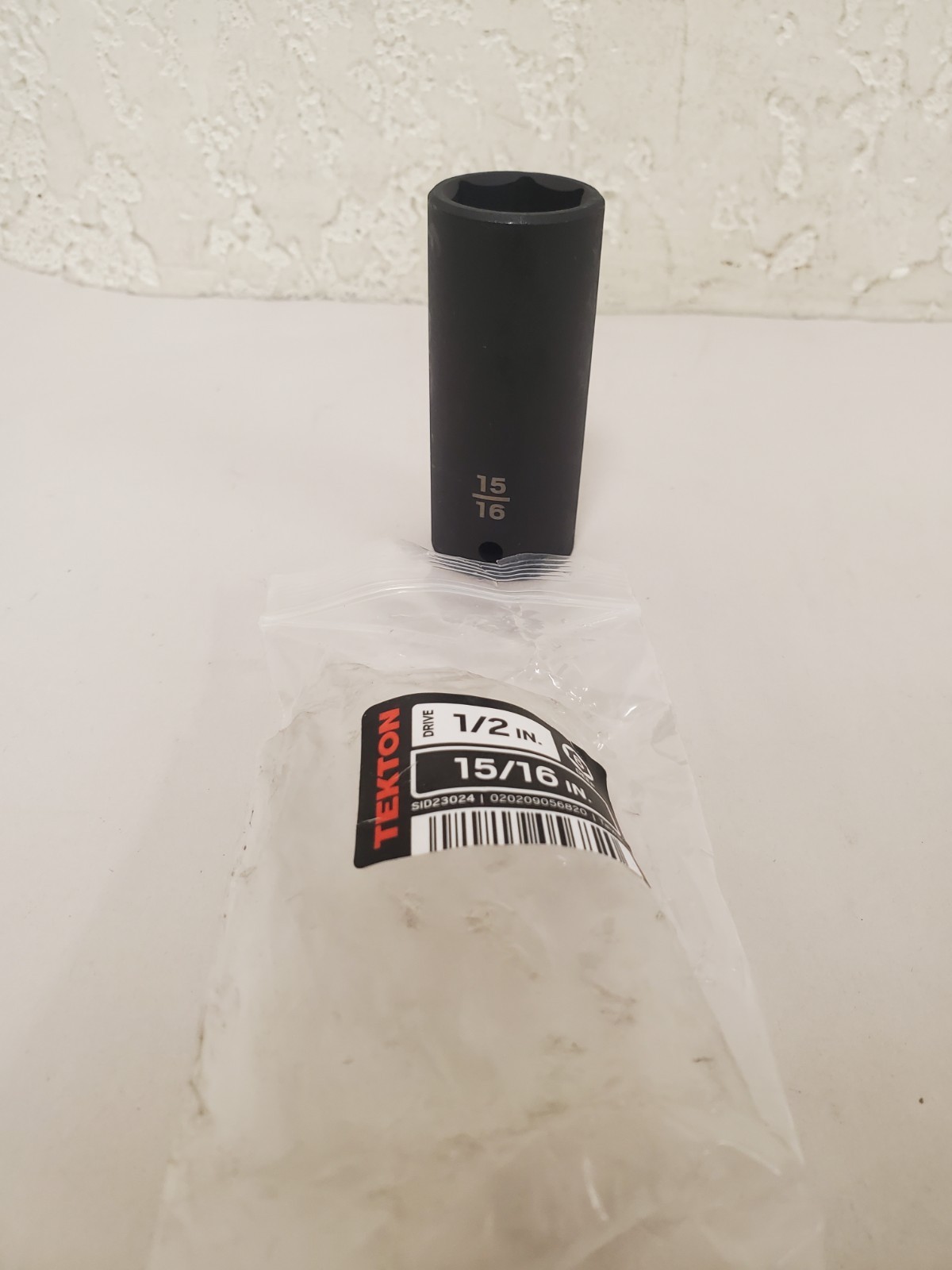 *Lot of 3* TEKTON 1/2 in. Drive 6-Point Impact Sockets – 15/16″, 1-1/16″, 1-1/8″