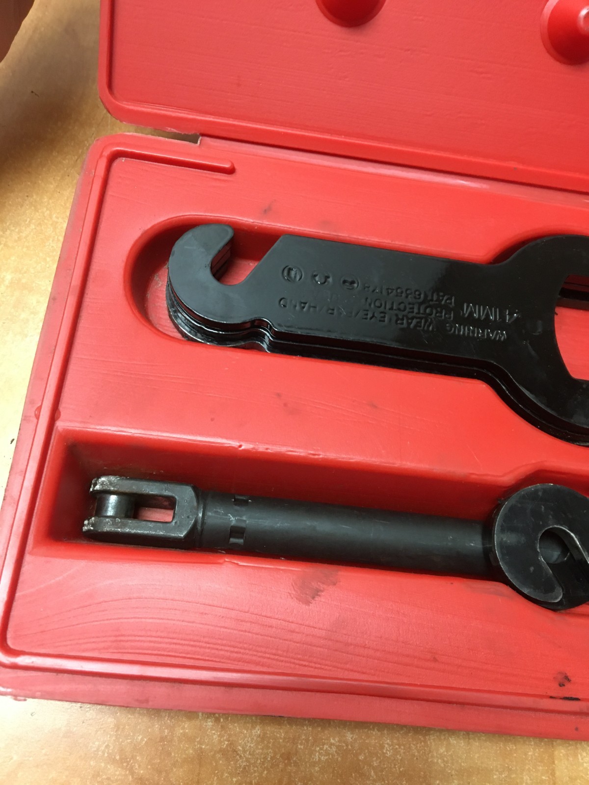 Matco Tools Pneumatic Fan Clutch Wrench PFC43300 Complete Set 36mm to 2″ 8pc