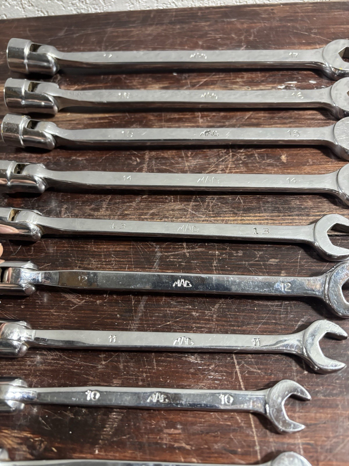 MAC 9pc Metric Combination Flex Head Socket End Wrench Set 9mm- 17mm.