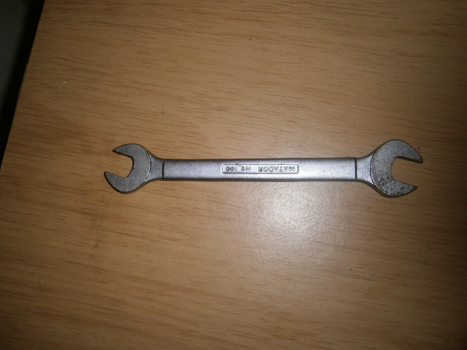 Vintage silver tone spanner. 12mm & 13mm ends (E6a)
