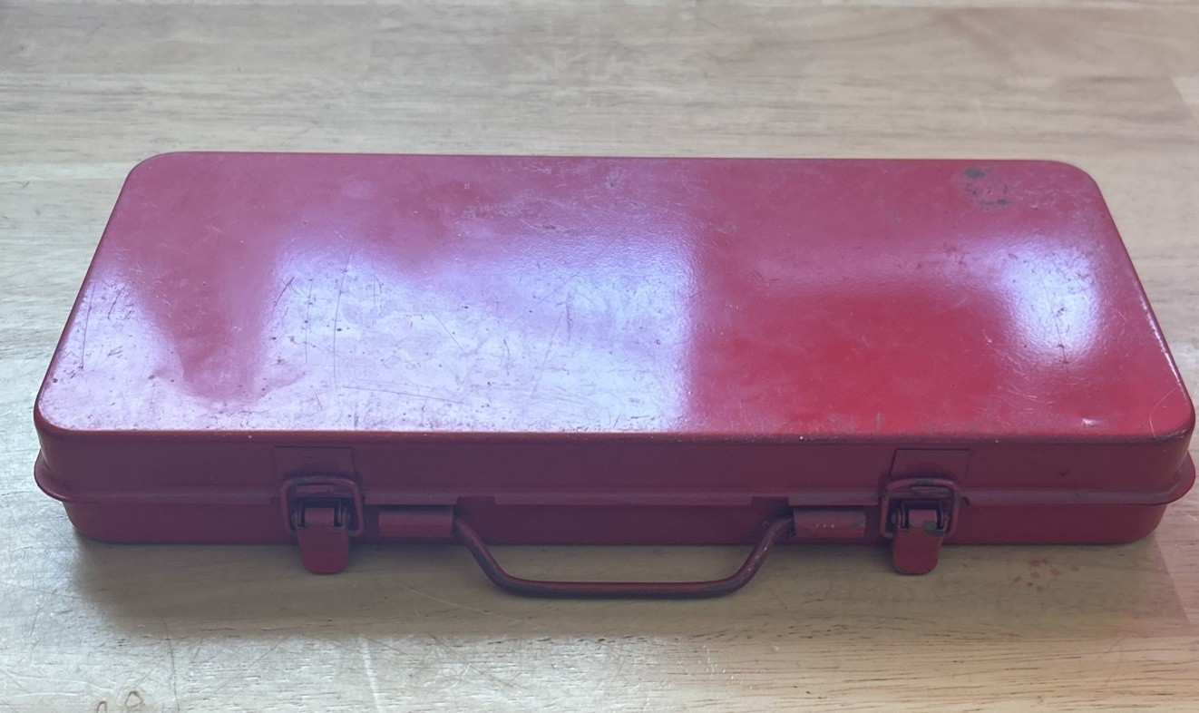 21 piece Socket Set with carrying case Chieftain Automotive Products Japan BNIB