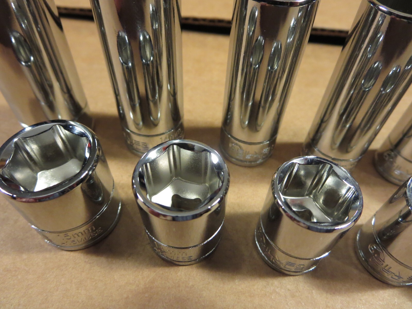 MATCO SILVER EAGLE 1/4″ DRIVE 26-PC METRIC 6 point SOCKET set w/ 2 extensions