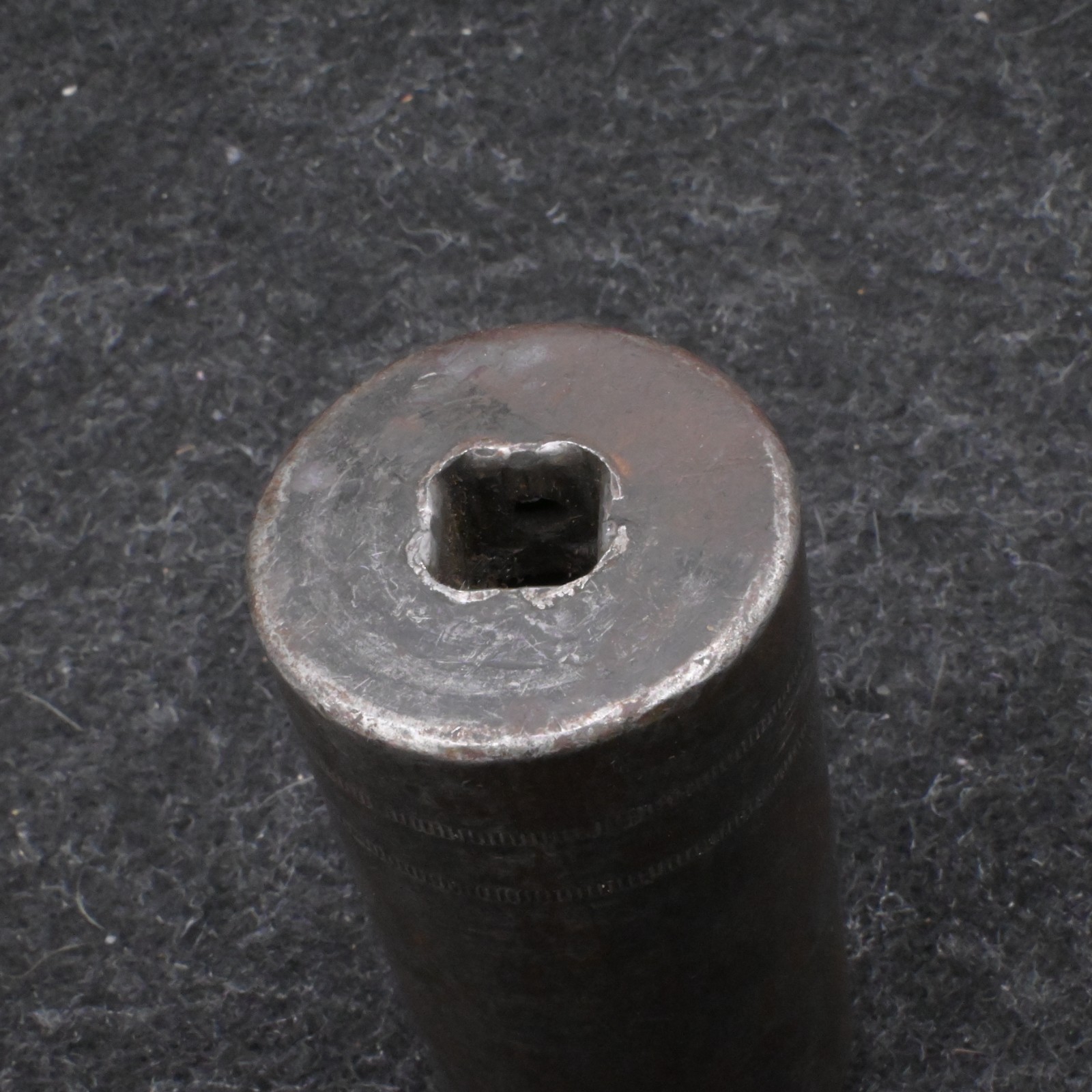 Snap-on Tools SIMM320 32mm 1/2″ Drive Metric DEEP 6-Point Impact Socket USA