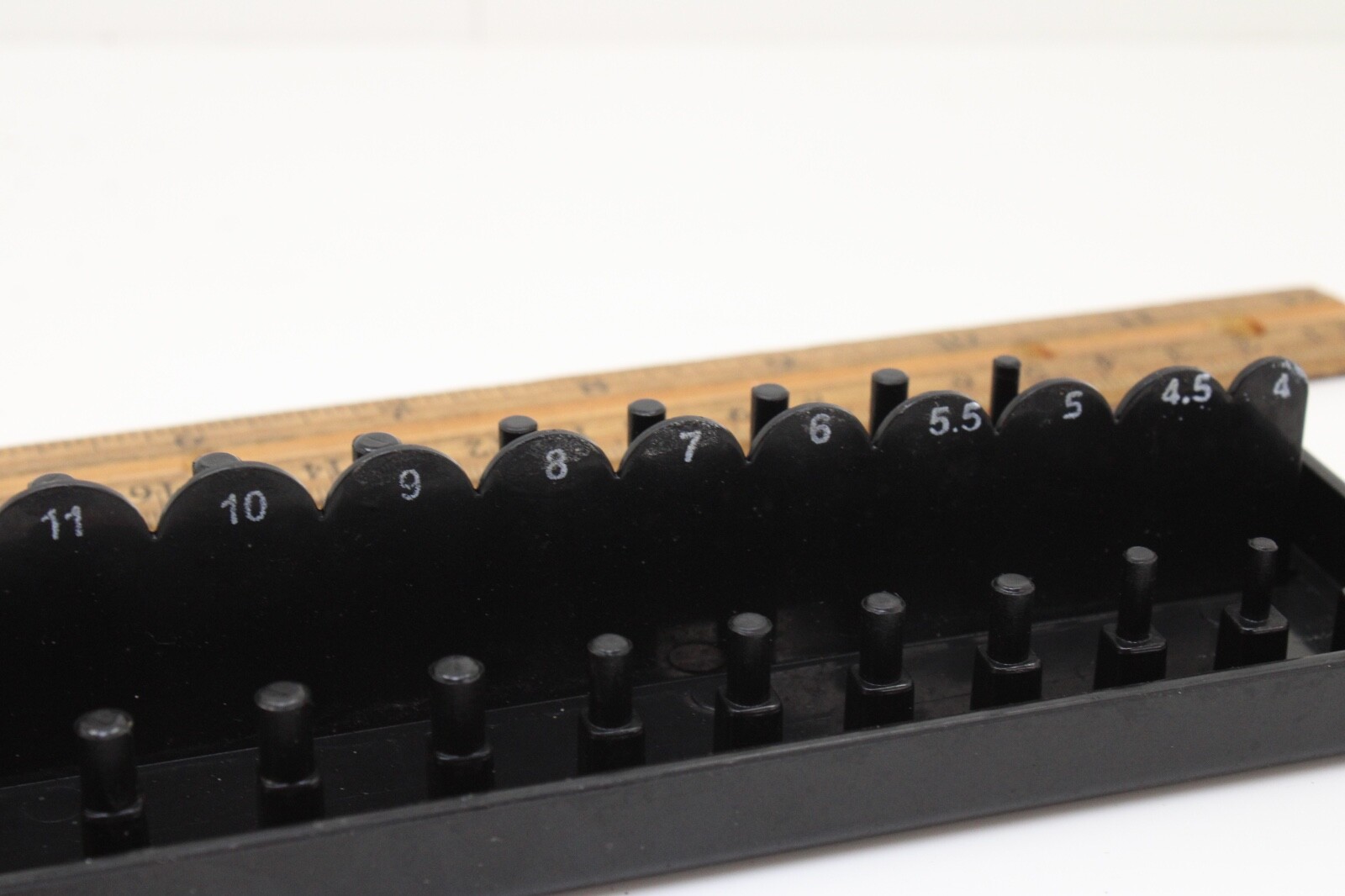 Goliath Industrial Tool ST14M Metric 1/4″ Drive 28 Socket Black Tray Rack Holder