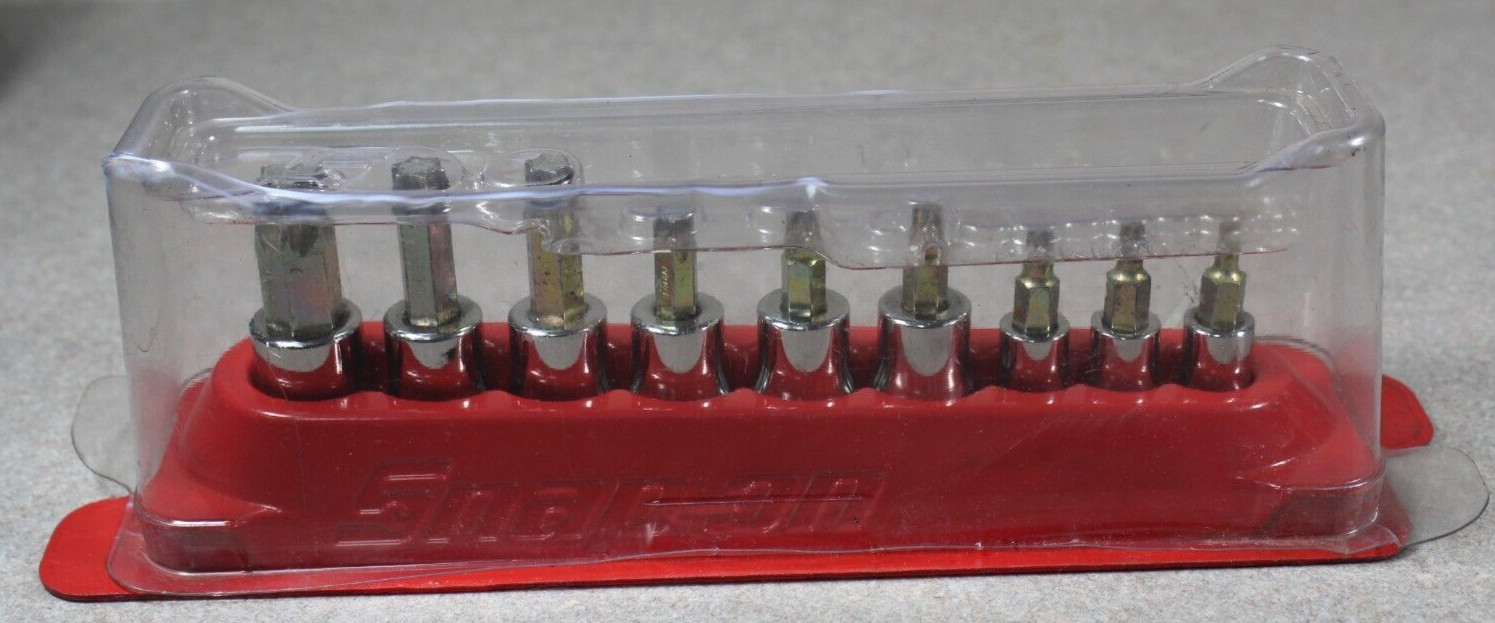 Snap On 209EFTXBY 9 Pc 3/8″ & 1/4″ Drive TORX Bit Socket Set & Mag Tray #I-5922