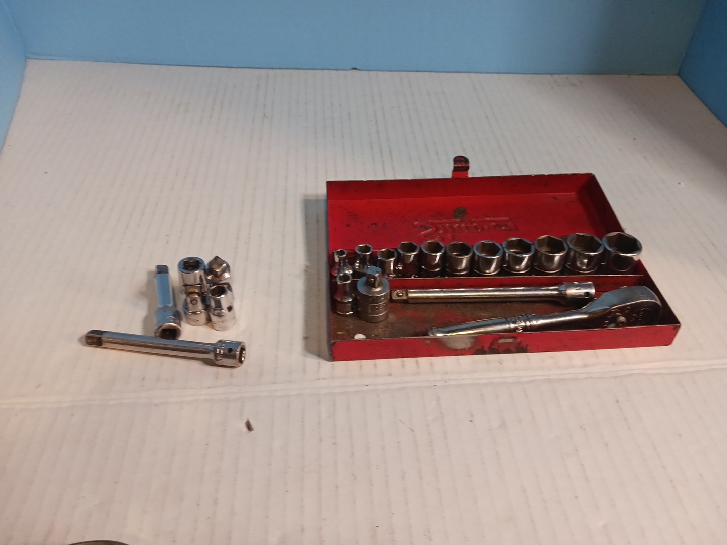 Snap-on 15 Piece 1/4” Drive 6-point Metric Starter Set. With Extras.