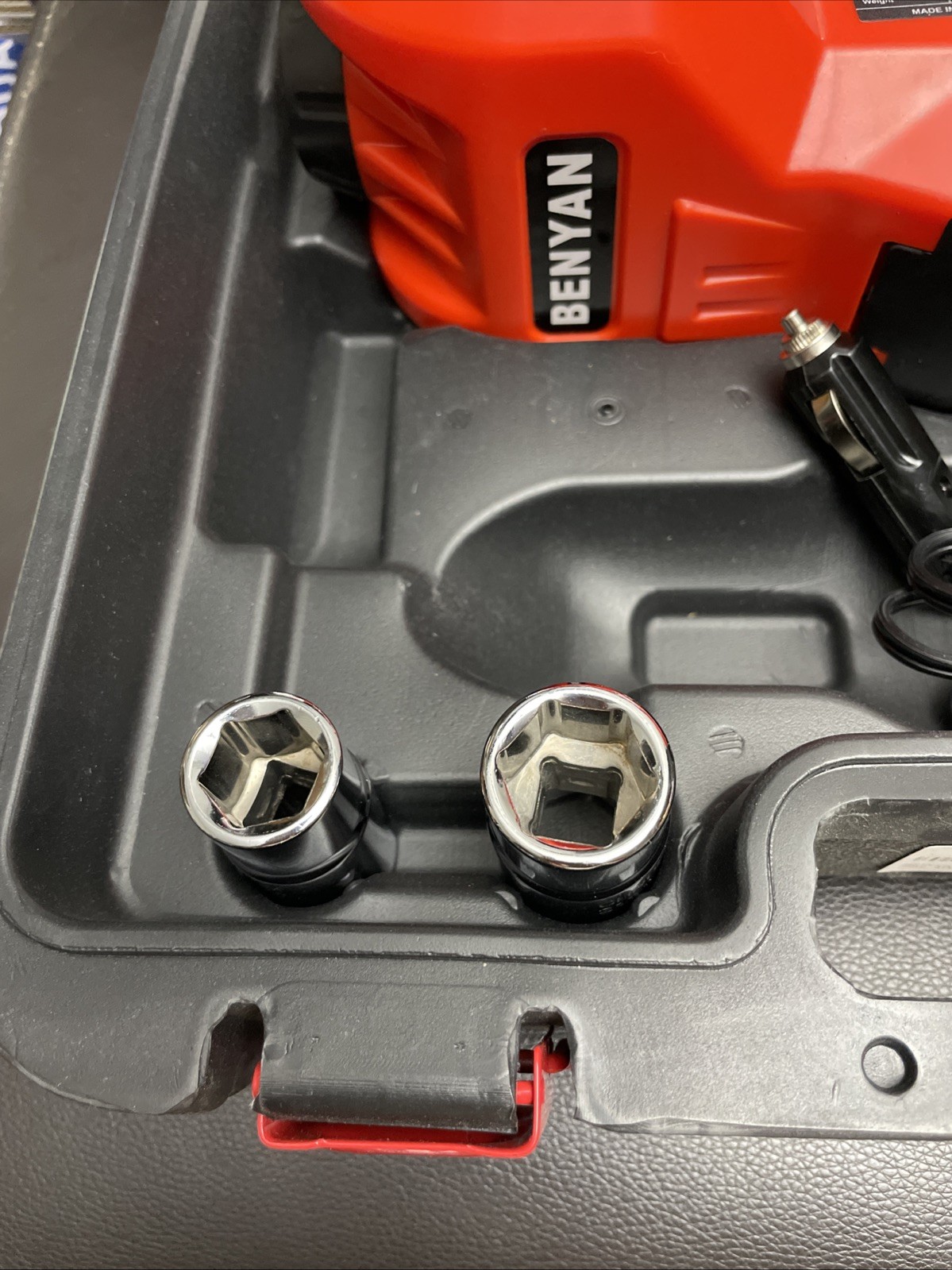 5 in 1 Car Repair Tool Kit 12V Lighter Powered