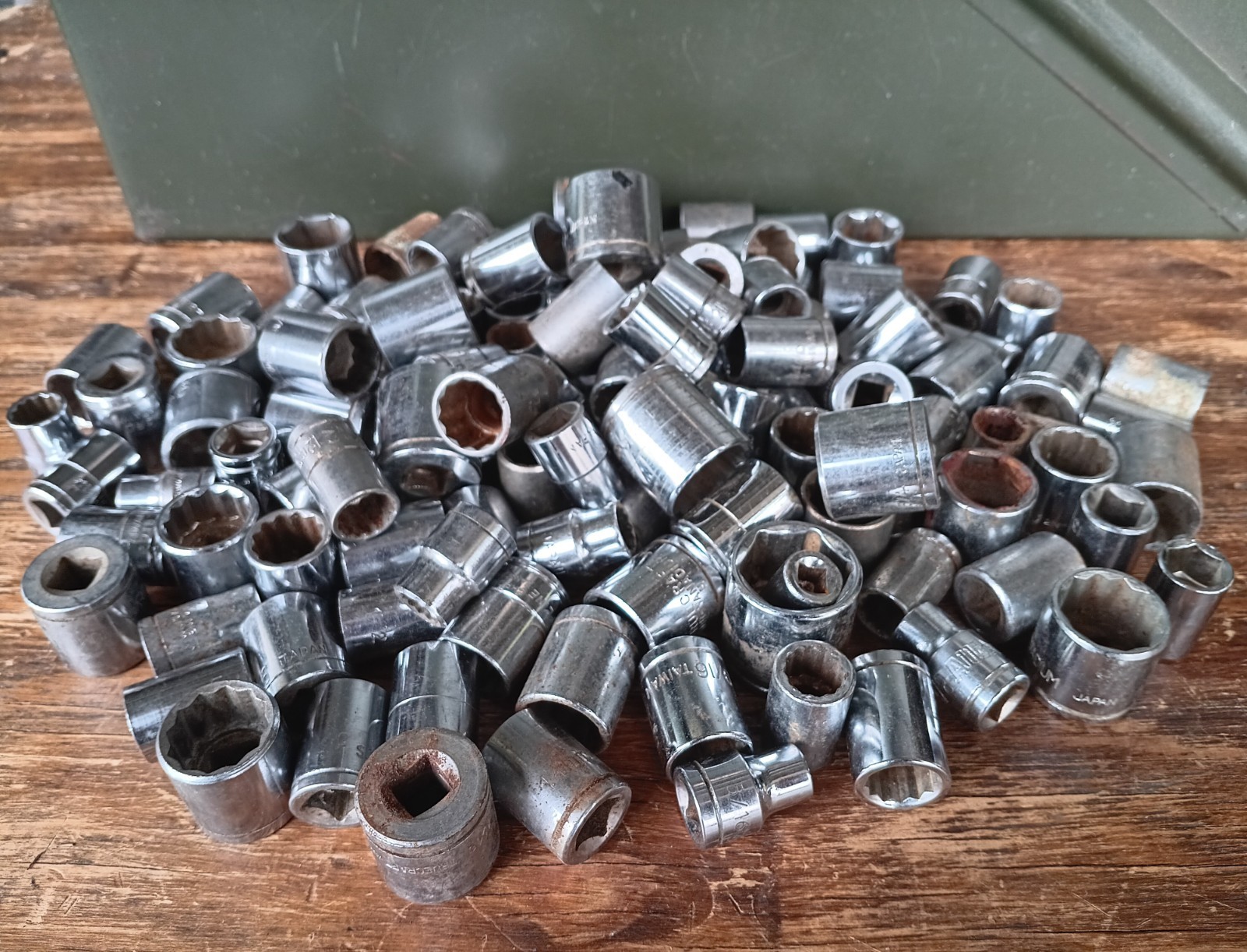 Large Lot 120 Shallow Socket Set Import/Other 3/8″ Drive SAE & Metric Mixed Size