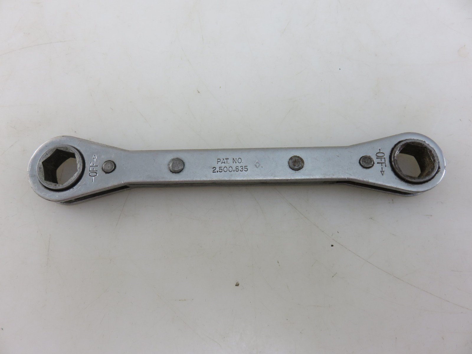 Mac Tools RWM1314 METRIC Ratcheting Double Box End Wrench 13mm x 14mm 6pt