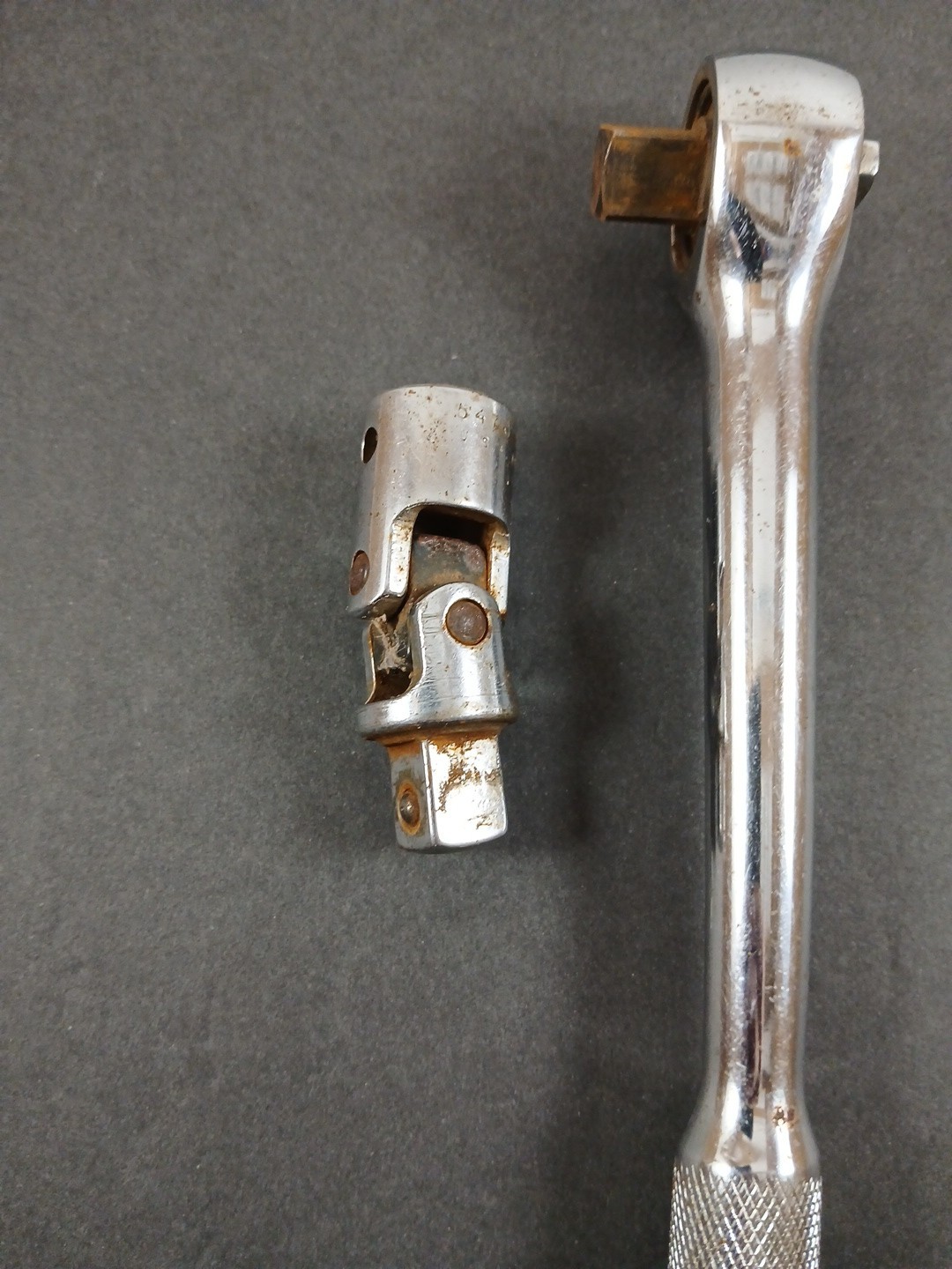 Proto Challenger Tools 1660C 1/2″ Drive Wratchet W/ 5470 Joint Swivel Socket