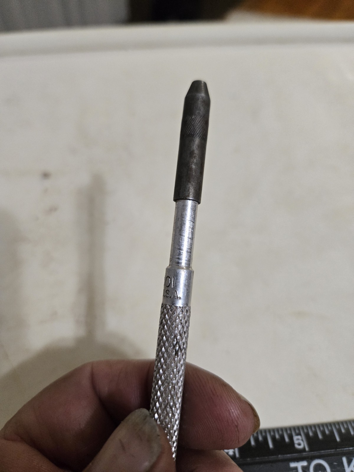Mac tools S301 Pocket Scriber with MagneticPick-Up.
